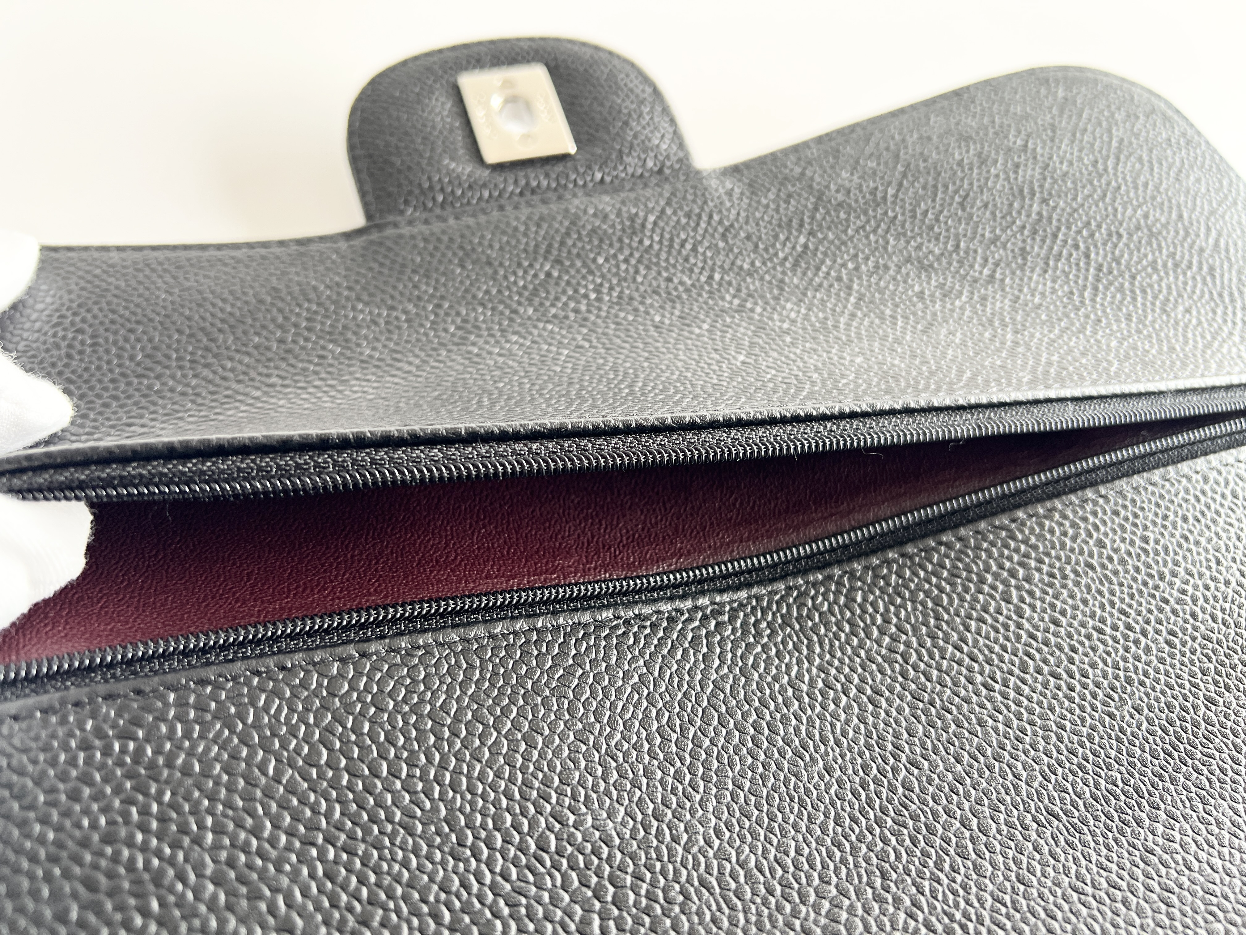 Matelasse 30 W Double Flap Caviar Skin Leather No. 17 Chain Shoulder Bag — view 5