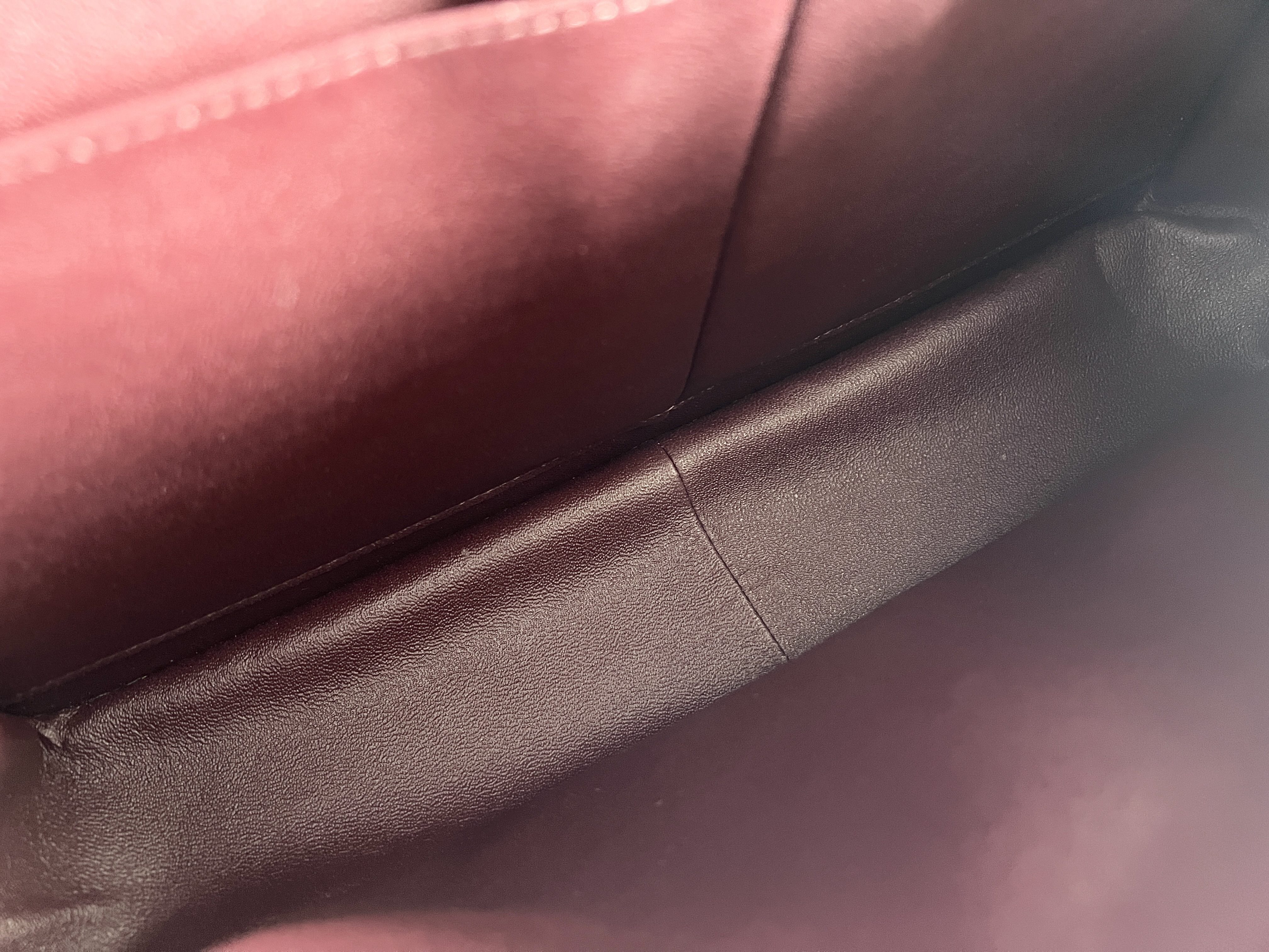 Matelasse 30 W Double Flap Caviar Skin Leather No. 17 Chain Shoulder Bag — view 9