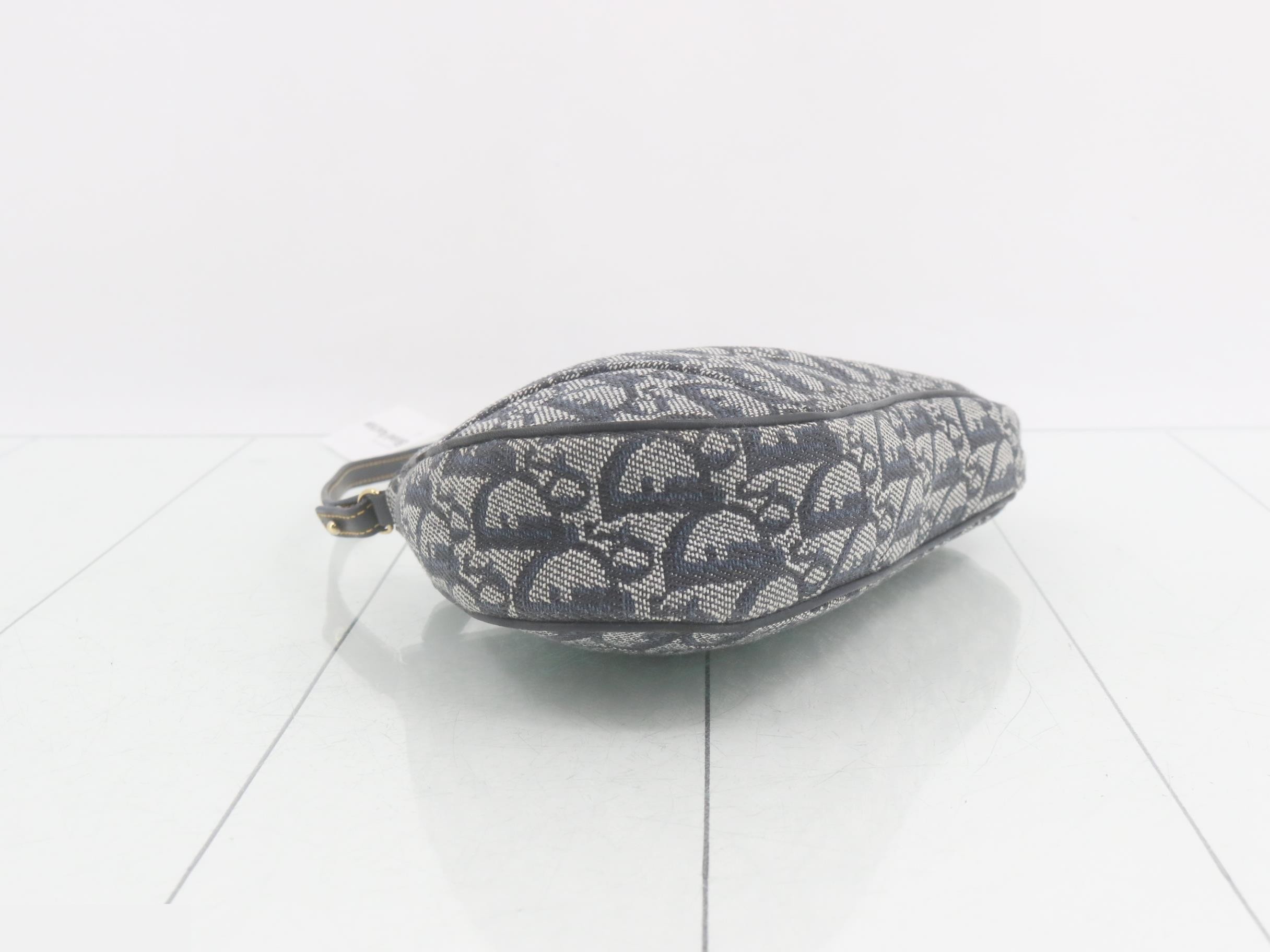 Trotter Saddle Navy Shoulder Bag — view 5