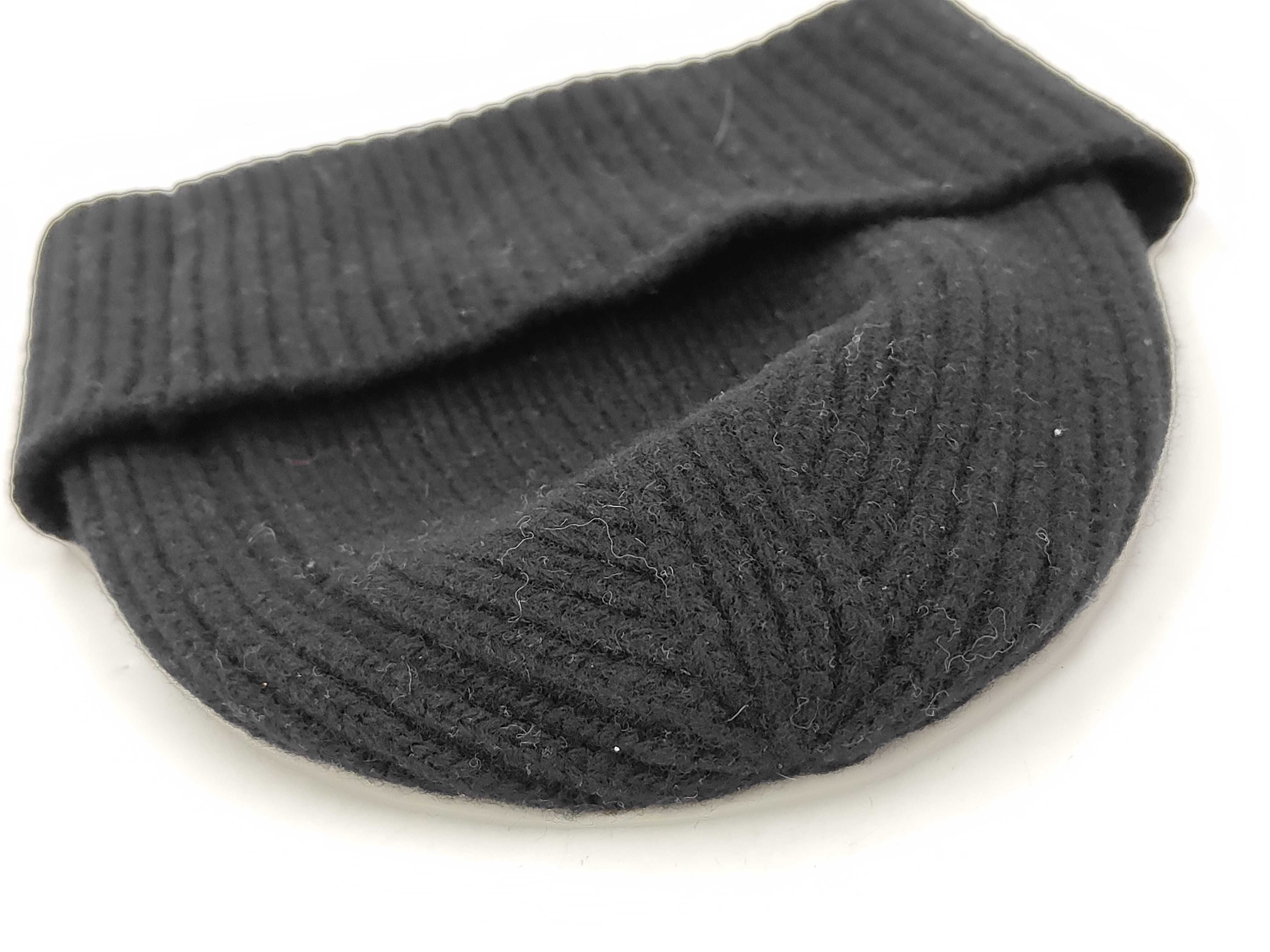 Black Wool Beanie LV Headline Knit Hat M77872 Other Accessories — view 3