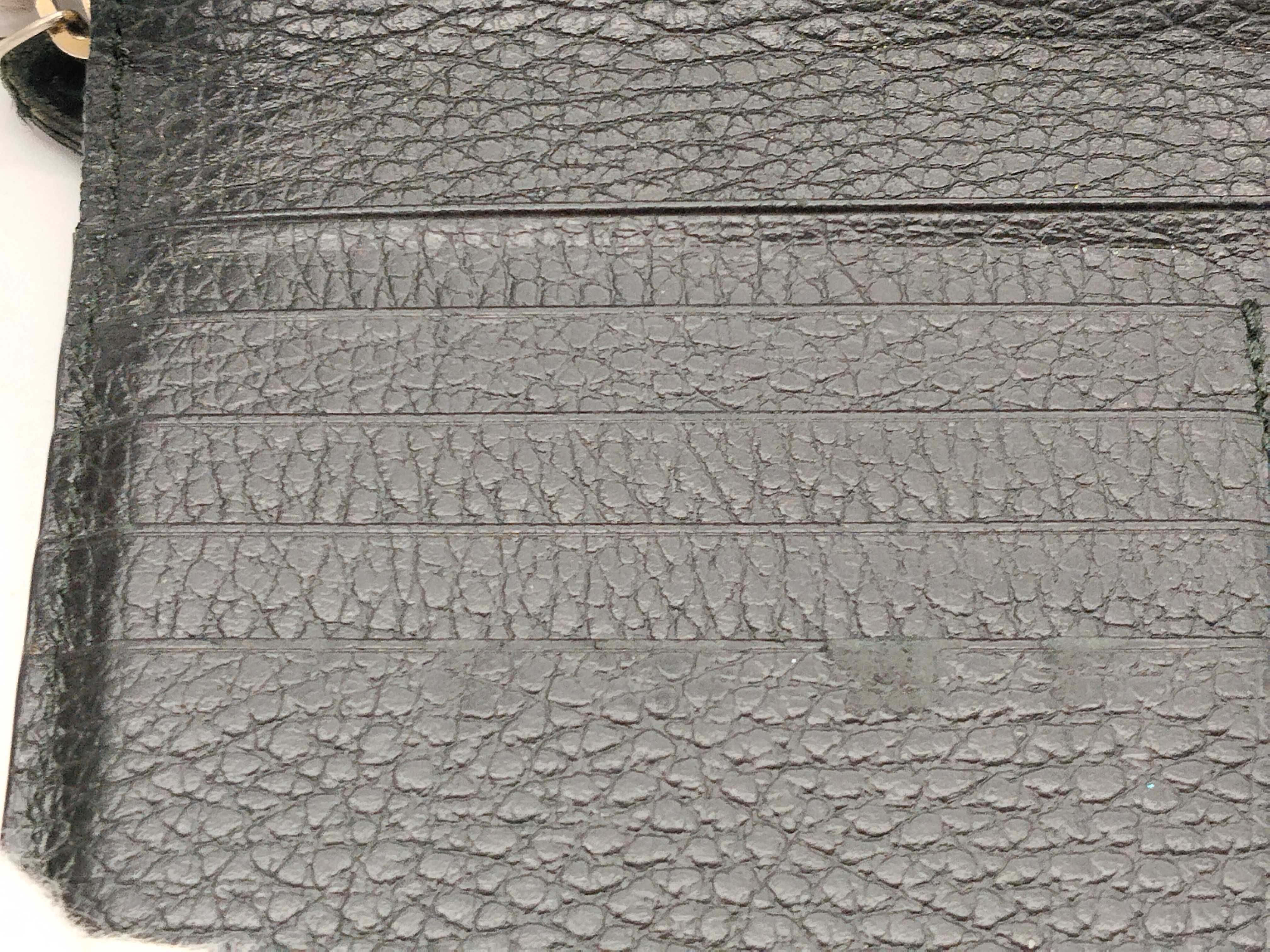 Interlocking Hardware Long Wallet — view 12