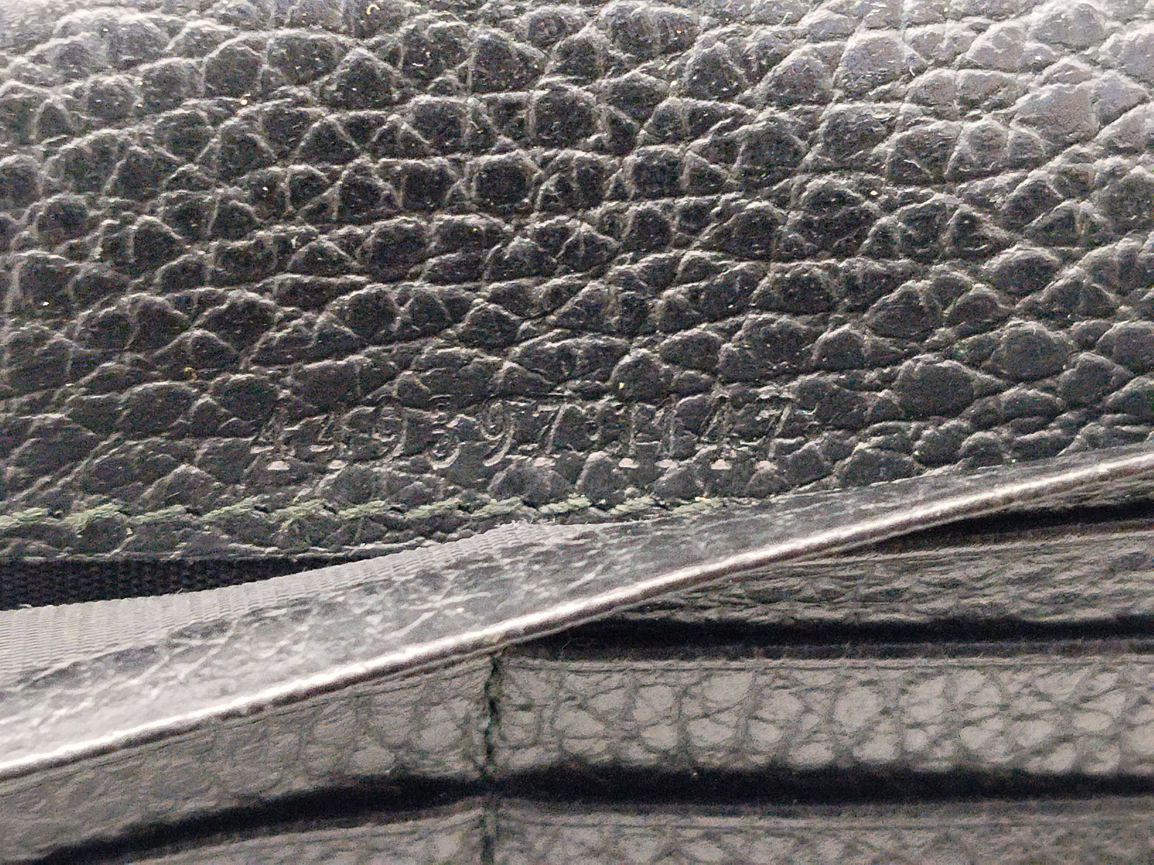 Interlocking Hardware Long Wallet — view 13