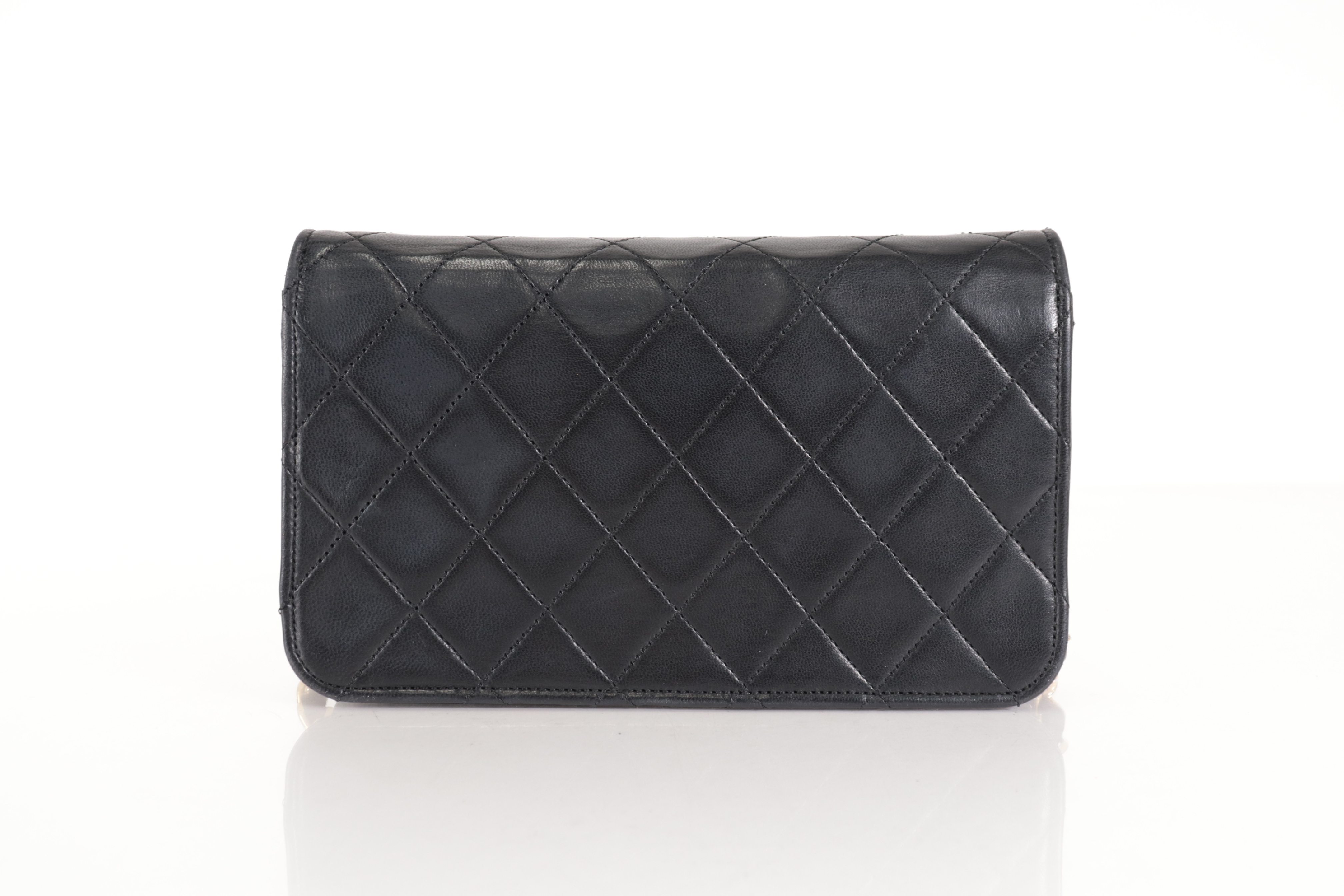 Matelassé Lambskin Full Flap Push Chain Shoulder Bag — view 3