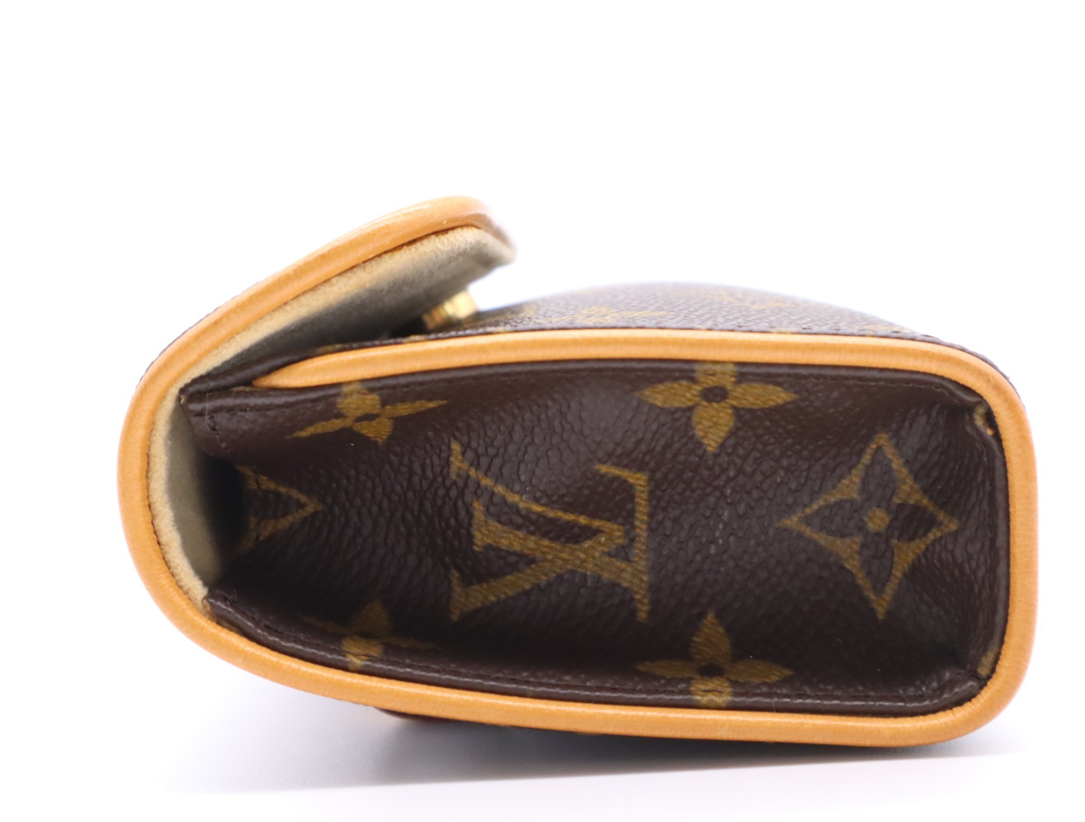 Florentine pochette, includes shoulder strap, two dust bags, and box. — view 3