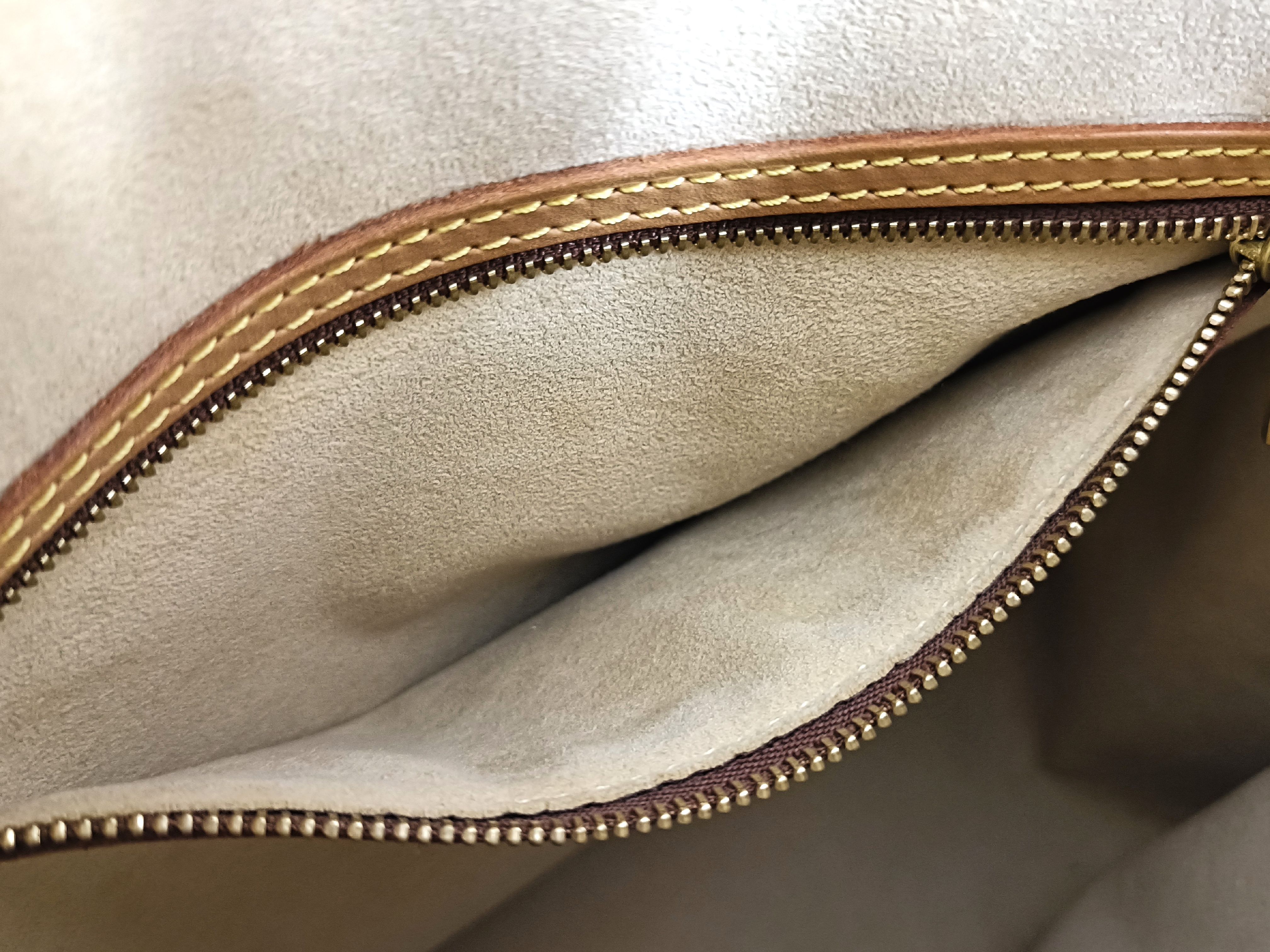 Monogram Looping GM M51145 Brown MI1001 Shoulder Bag — view 11