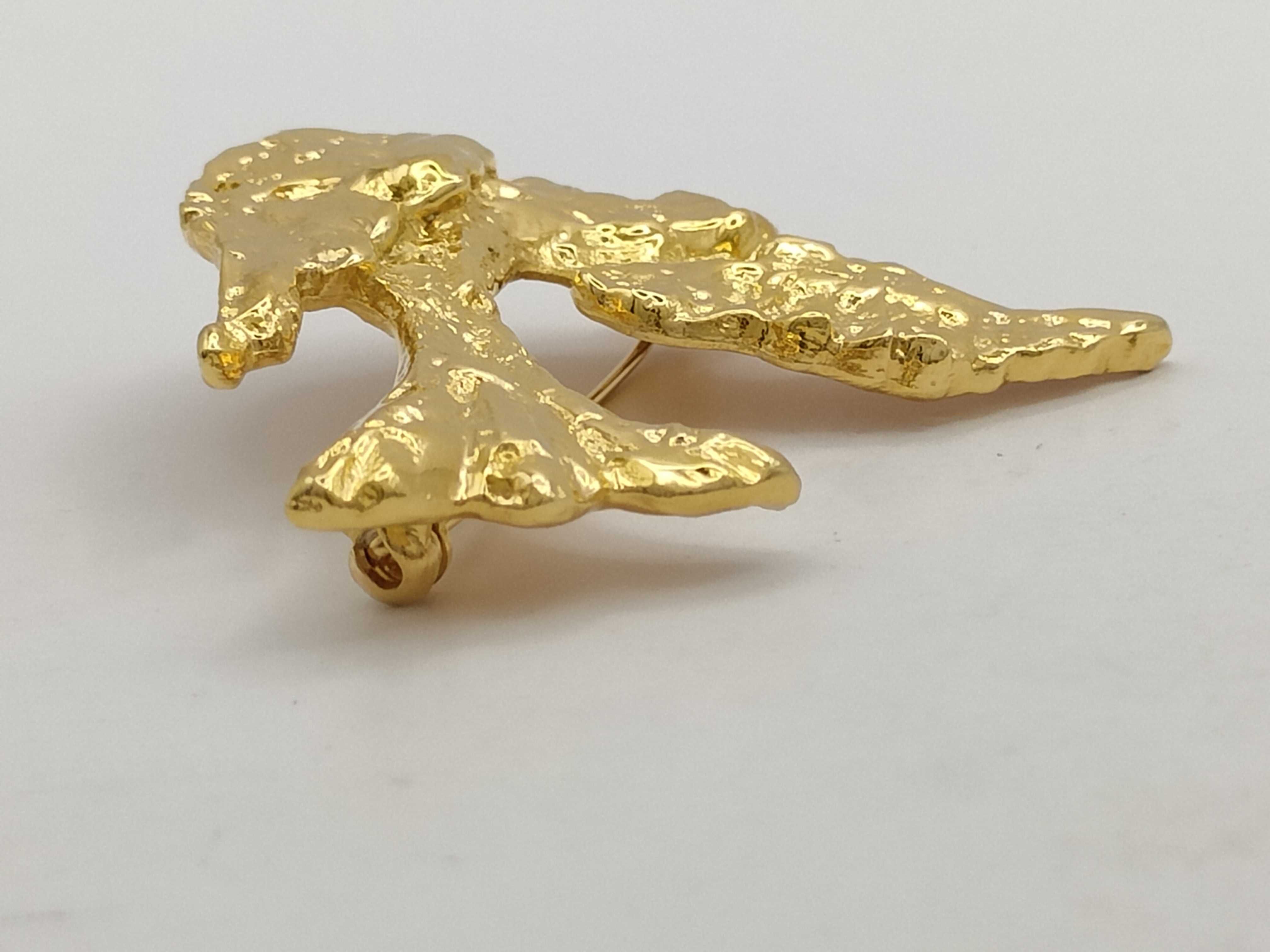 Brooch — view 5