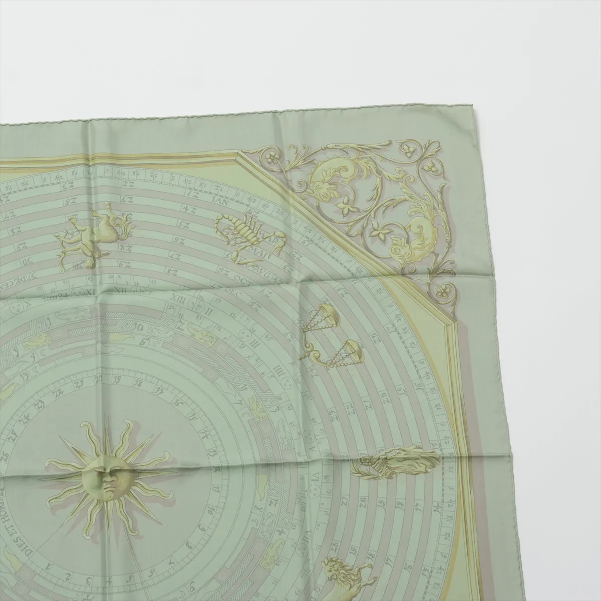 Carre 90 DIES ET HORE Astrology Scarf Silk Green Thread — view 3