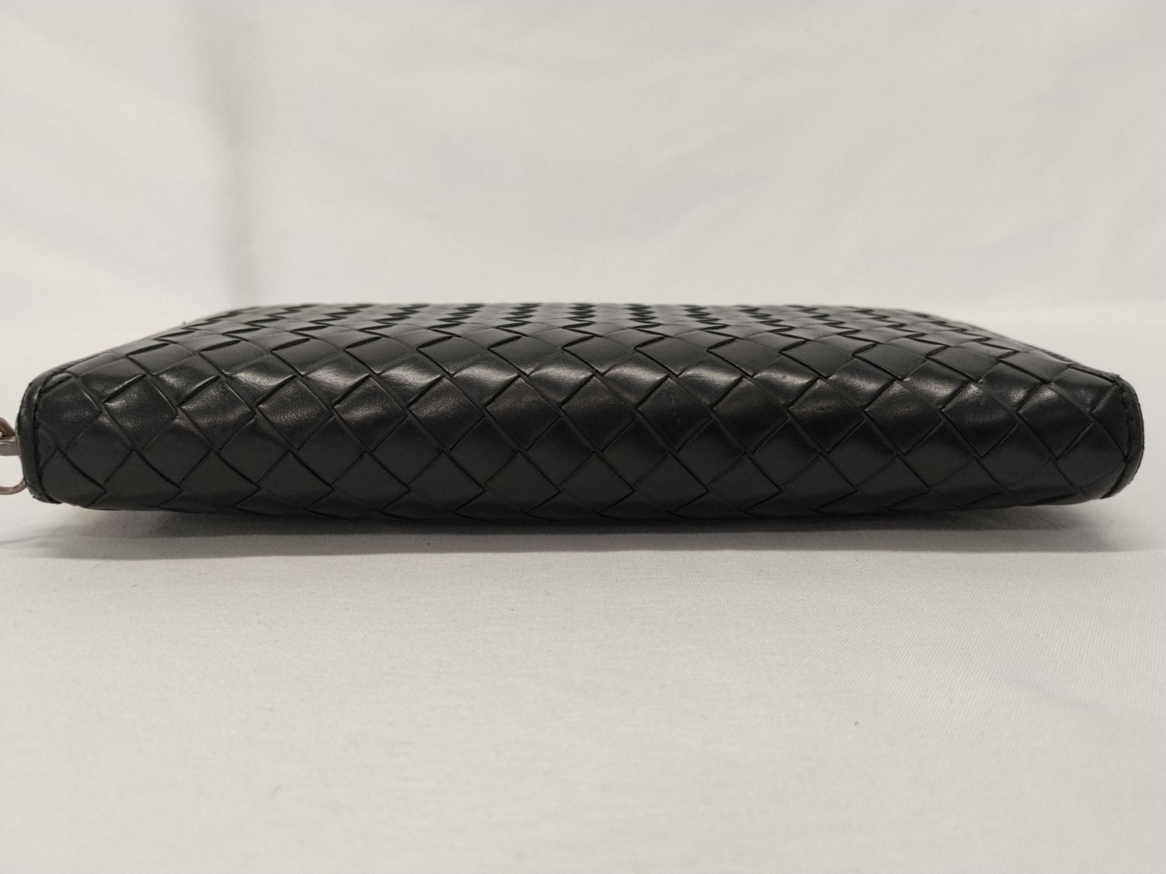 Intrecciato Round Zip Wallet Black — view 3