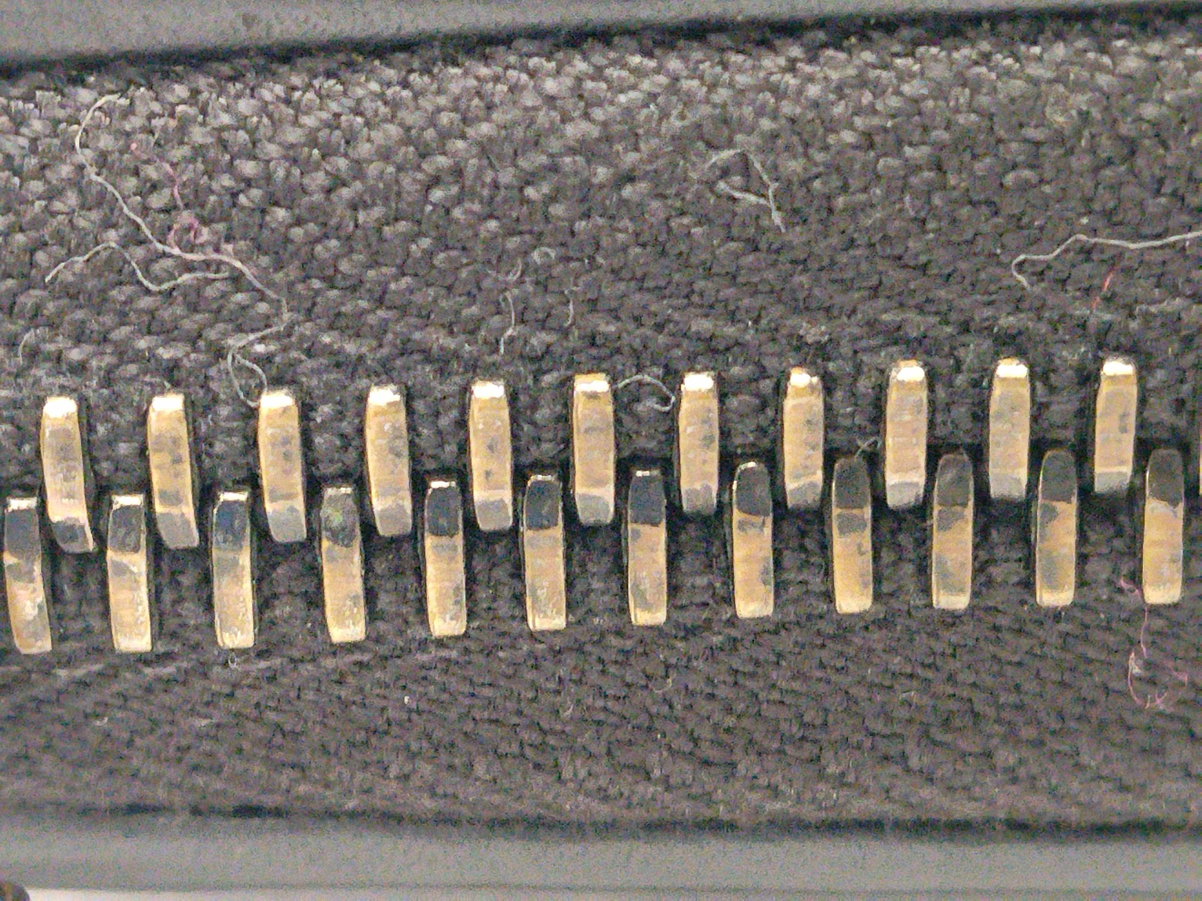 Intrecciato Round Zip Wallet Black — view 7
