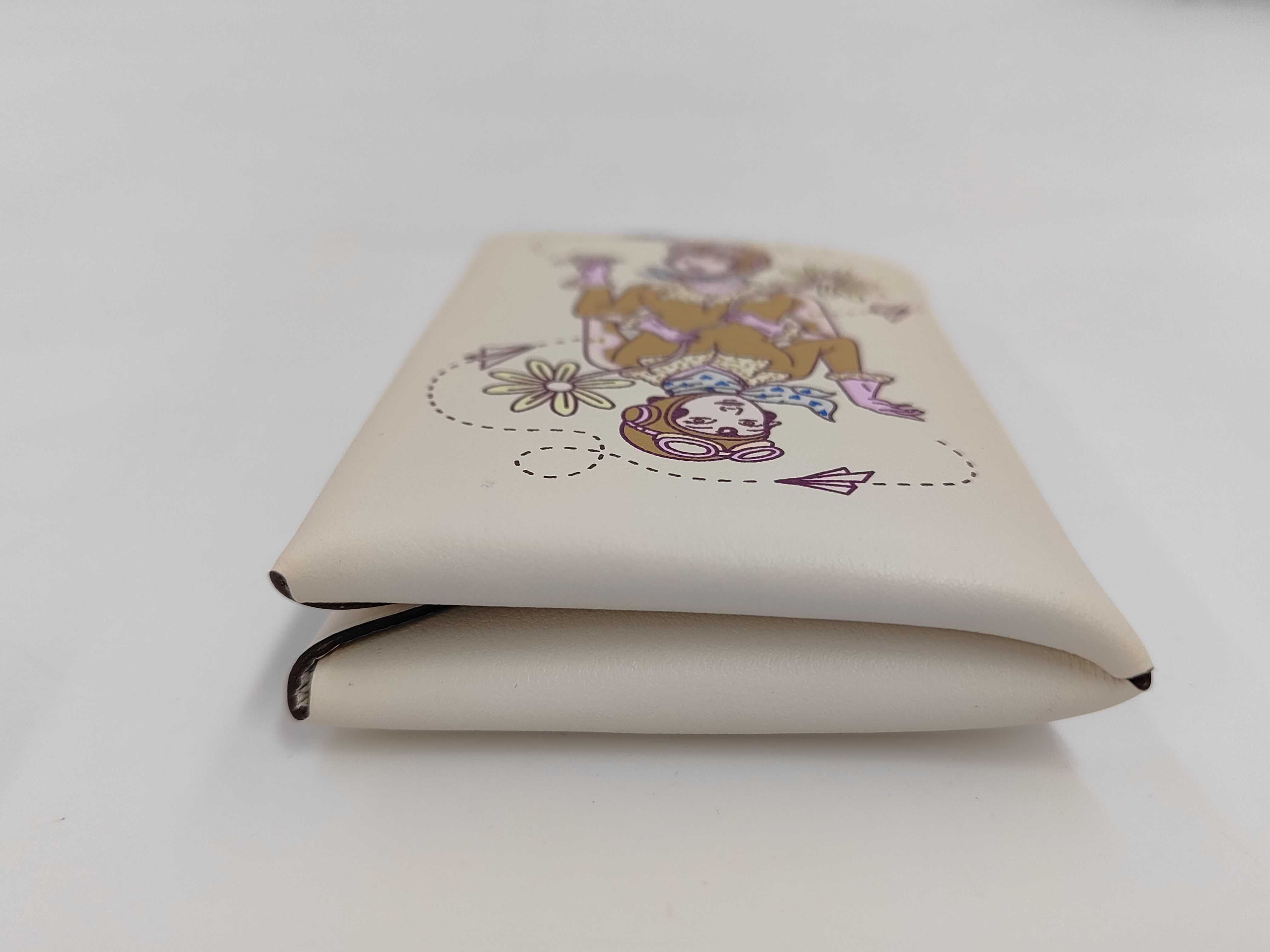 Calvi Card Case, Aviatris Swift Leather, Nata, U-stamp, Card Case — view 3