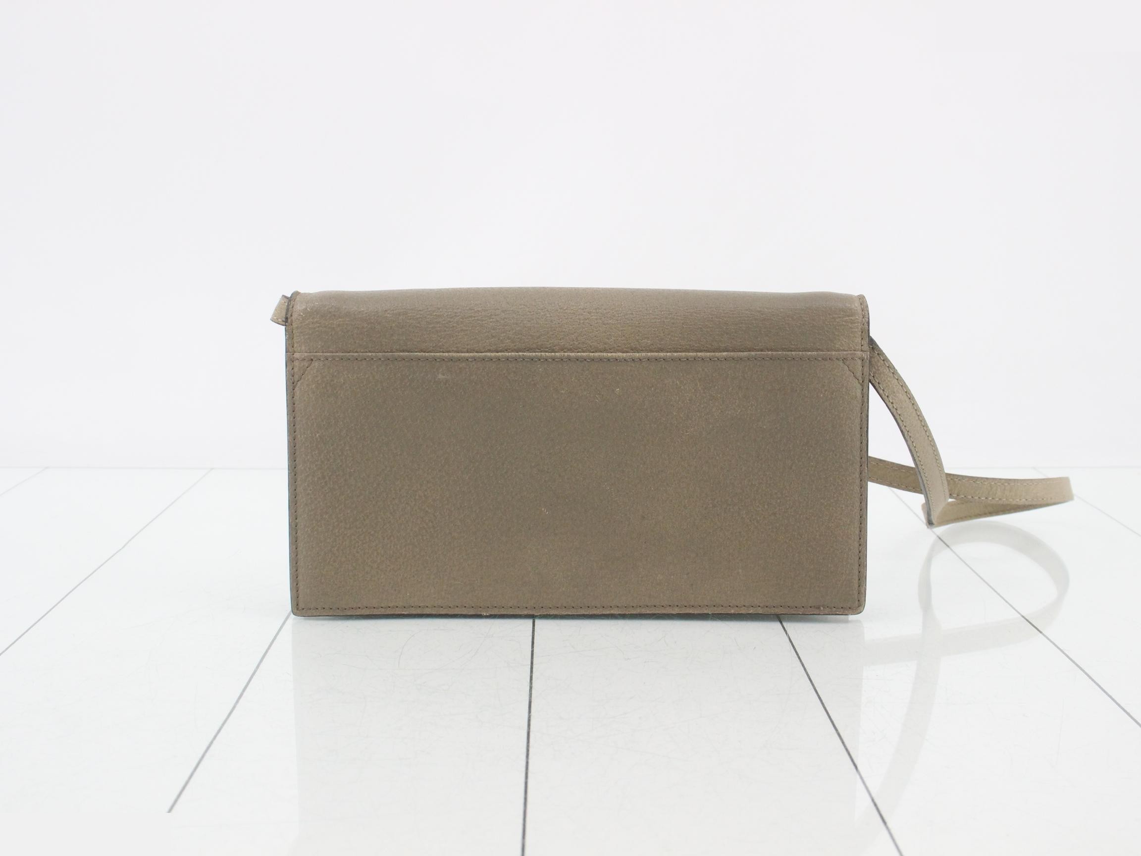 Shoulder bag, khaki, leather — view 2