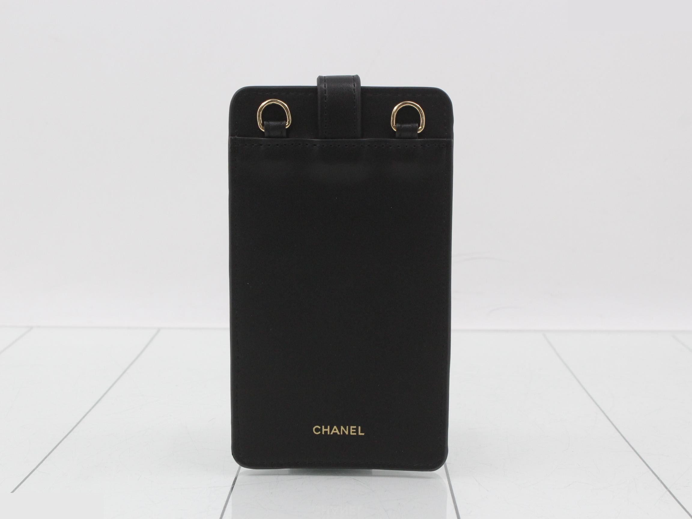 Unused Chanel pouch/phone case with chain shoulder strap, with box. — view 2