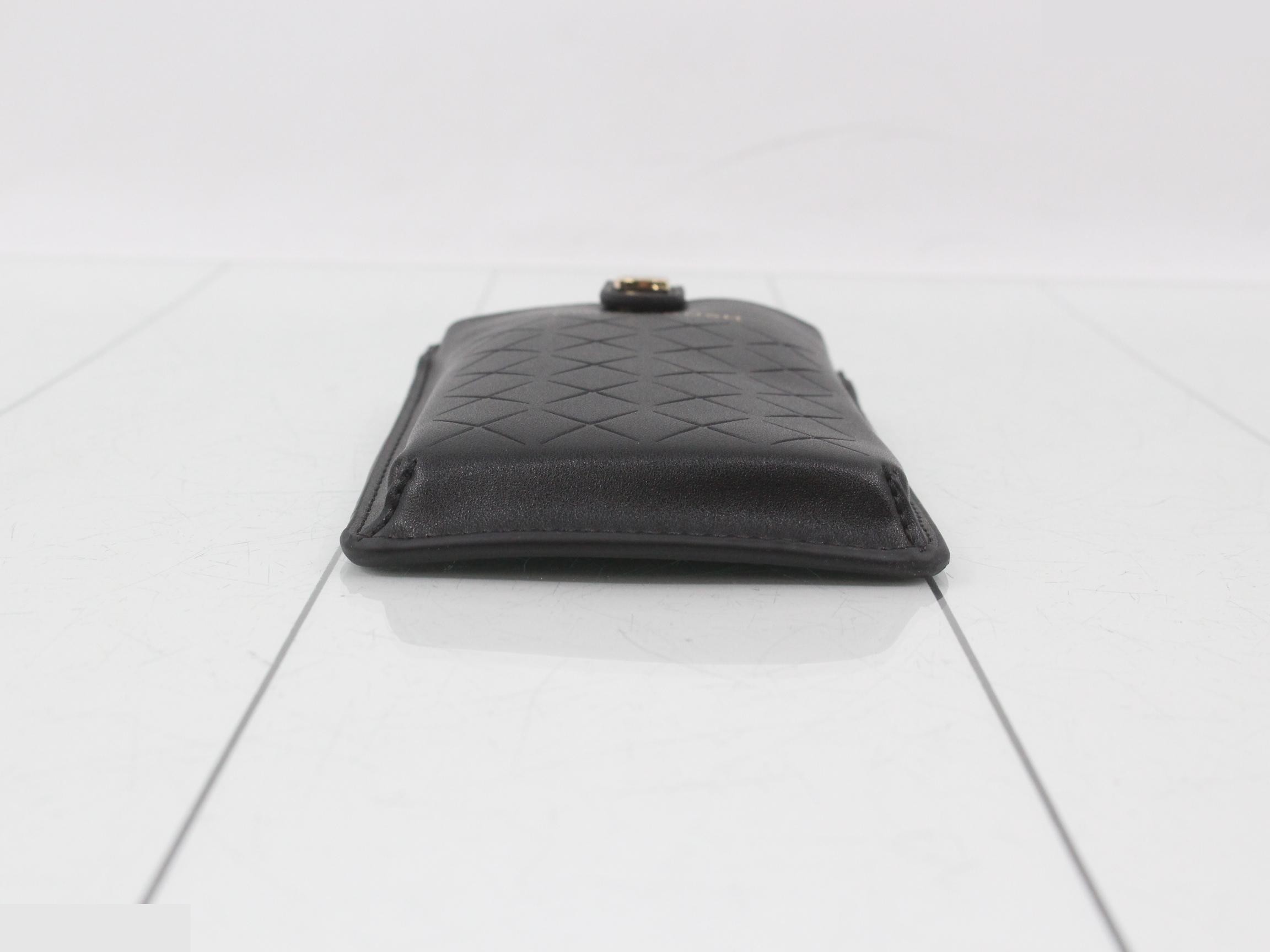 Unused Chanel pouch/phone case with chain shoulder strap, with box. — view 3