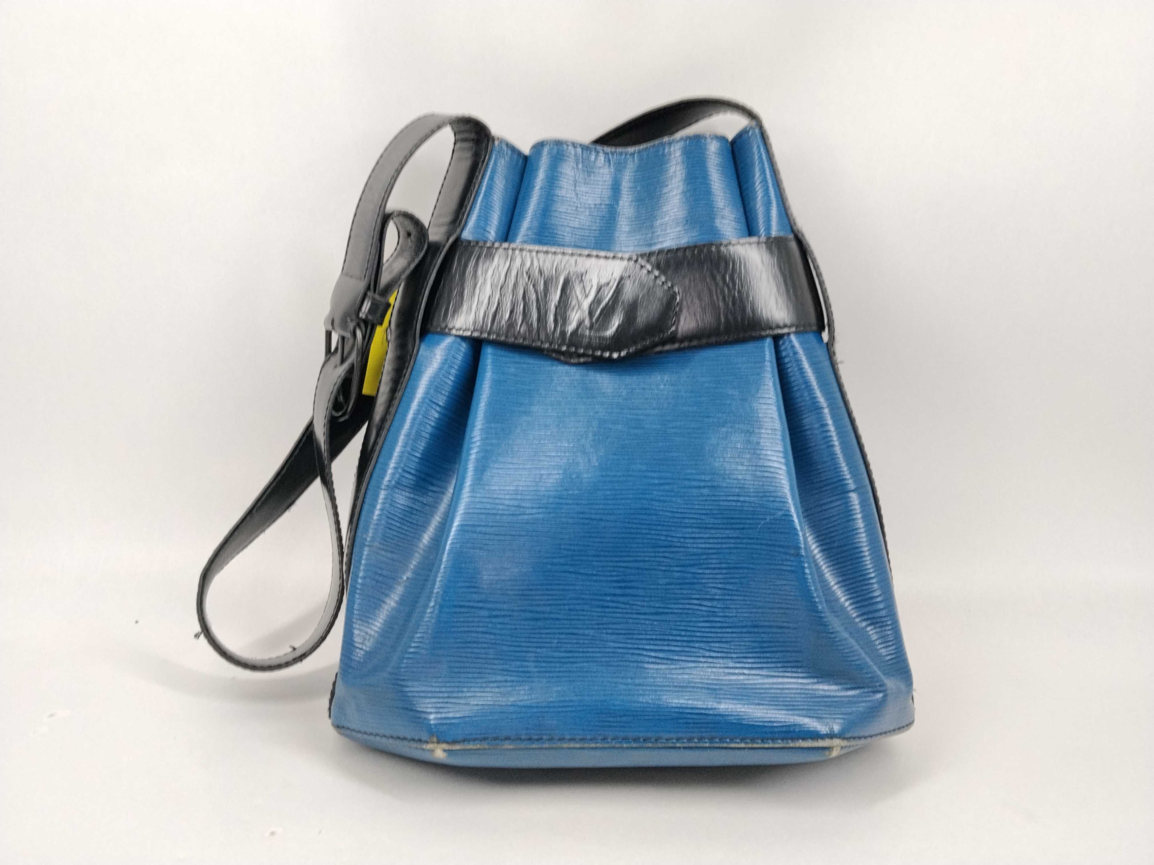 Epi Sac Depaule PM Shoulder Bag