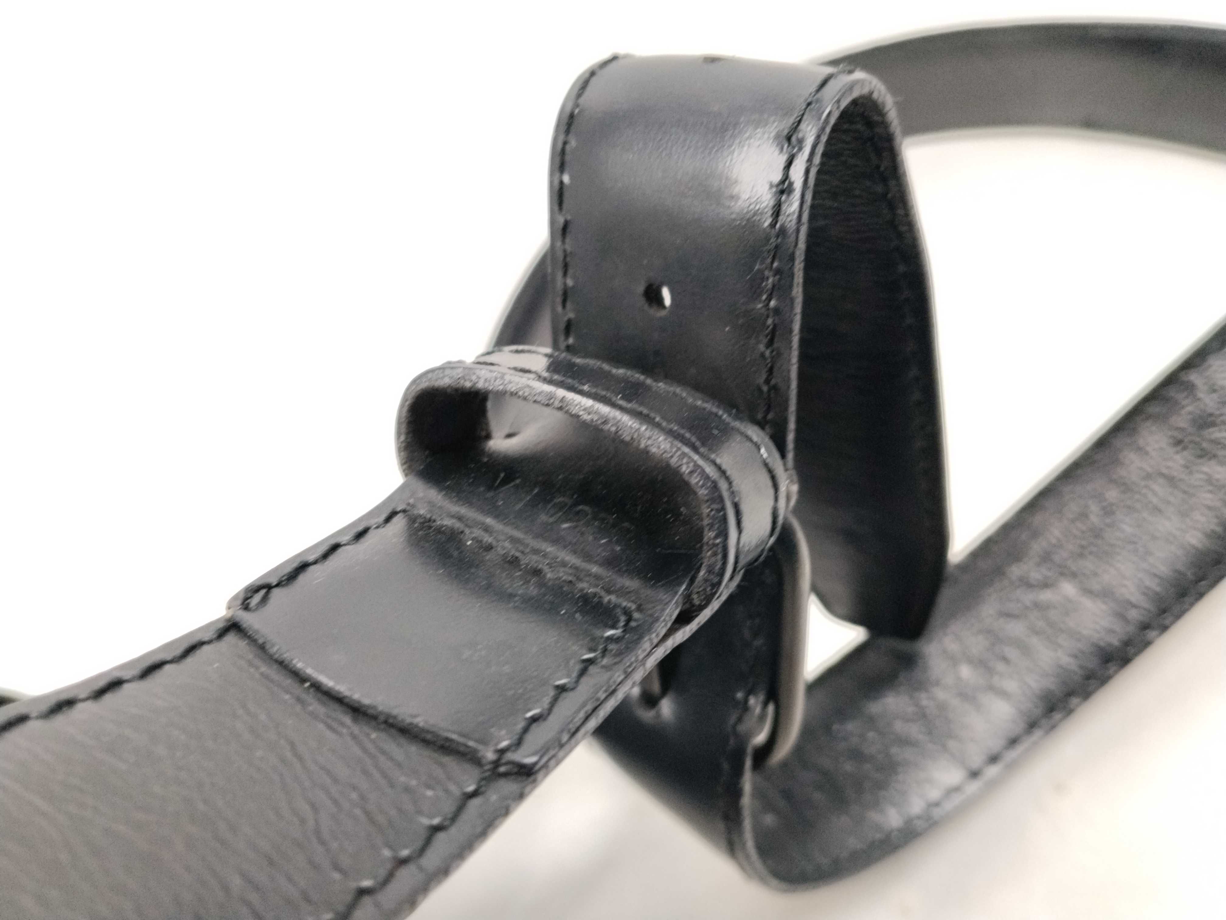 Epi Sac Depaule PM Shoulder Bag — view 15