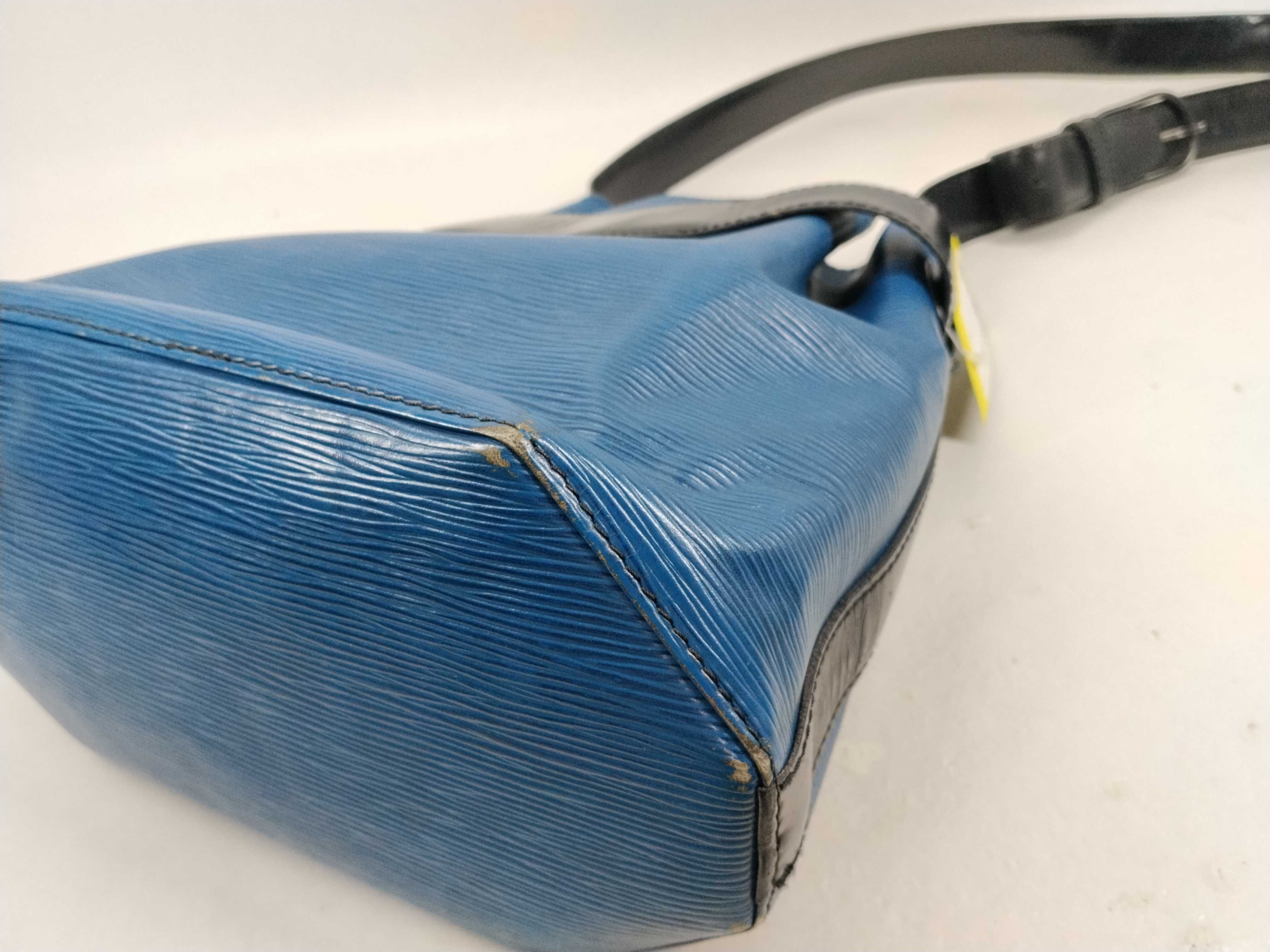 Epi Sac Depaule PM Shoulder Bag — view 4