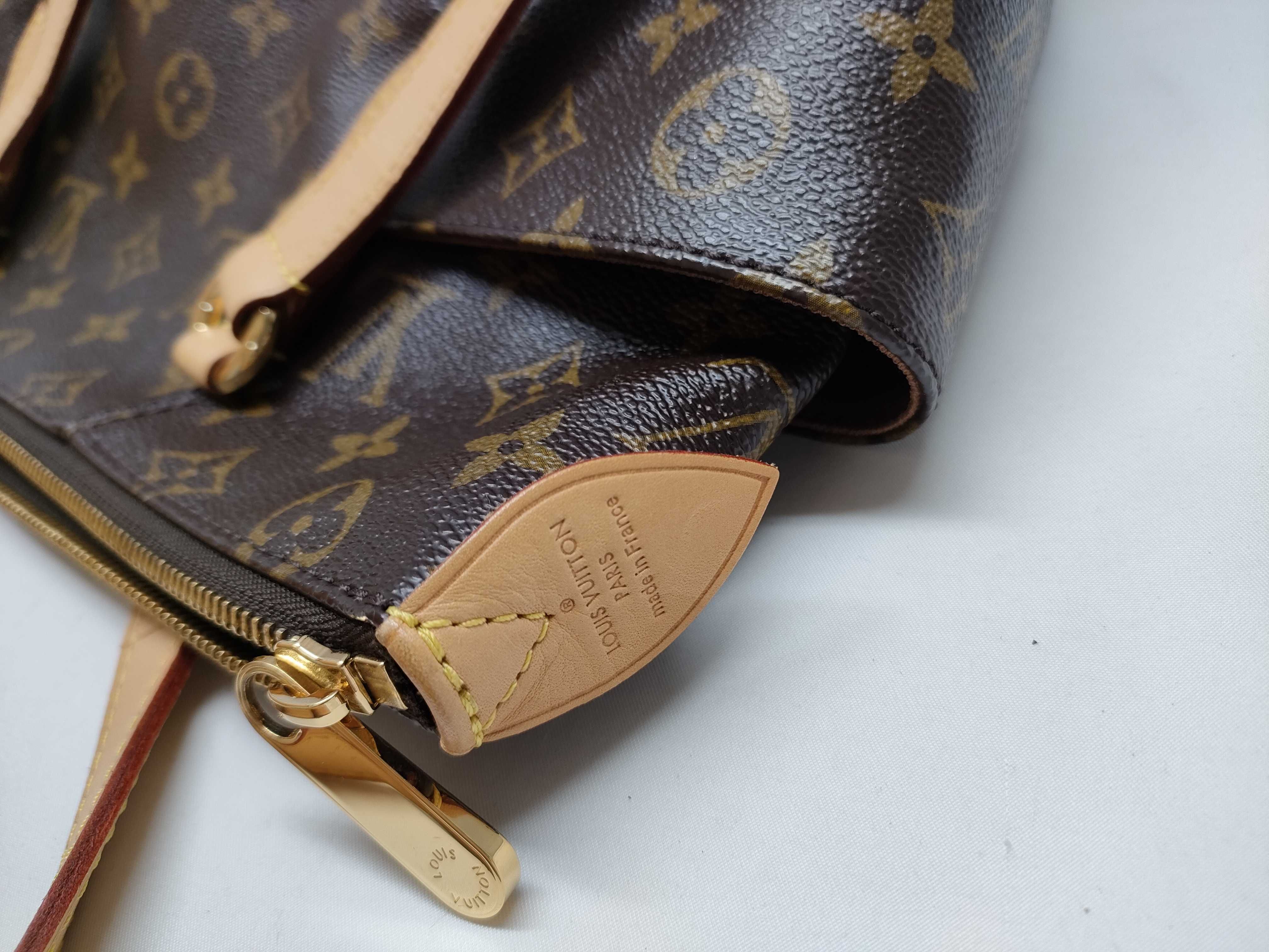 M56688 Totally PM Shoulder Bag — view 11