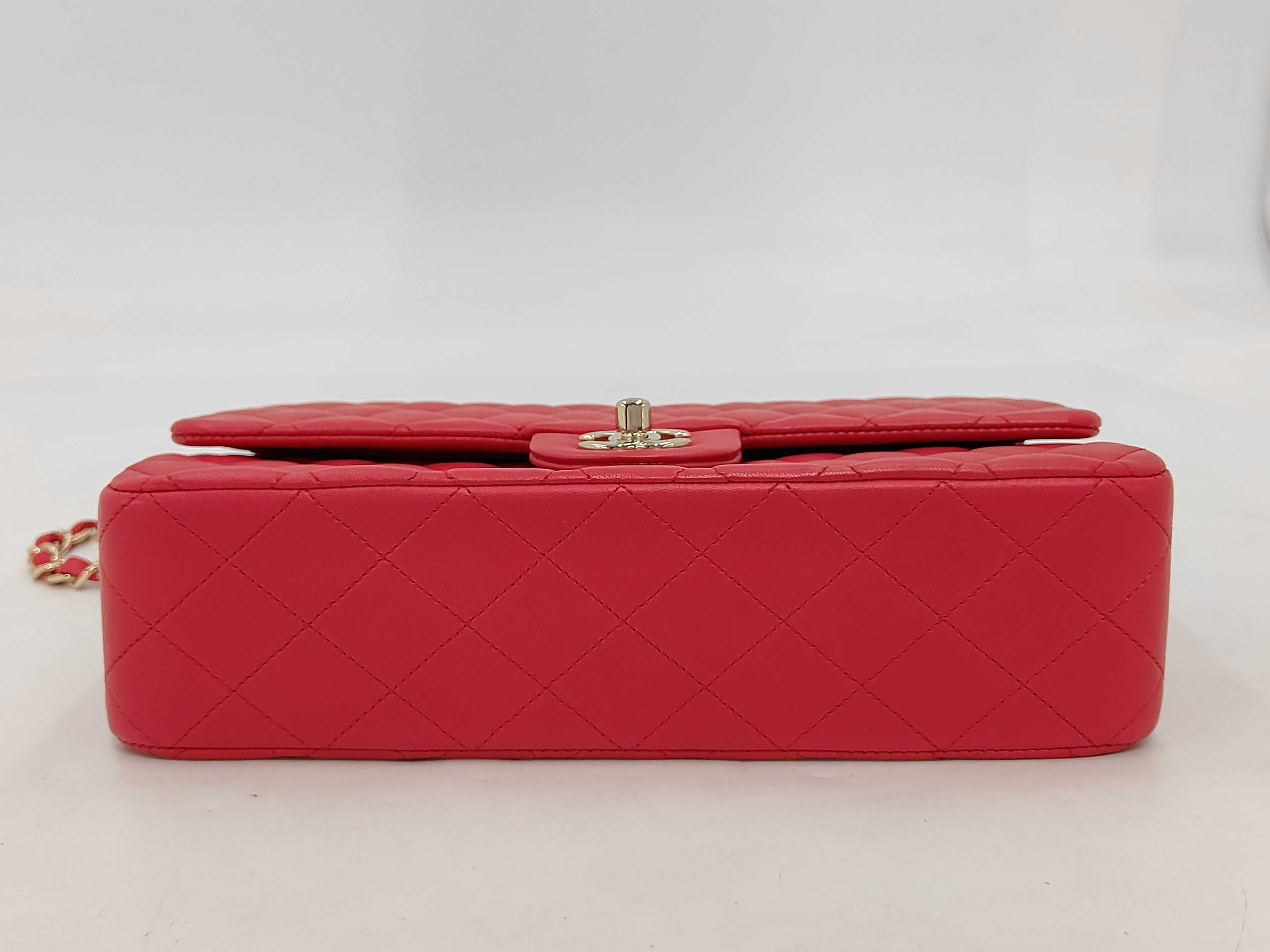Double Flap 25 Chain Shoulder Bag, Matelassé Lambskin, Pink (PG) — view 4