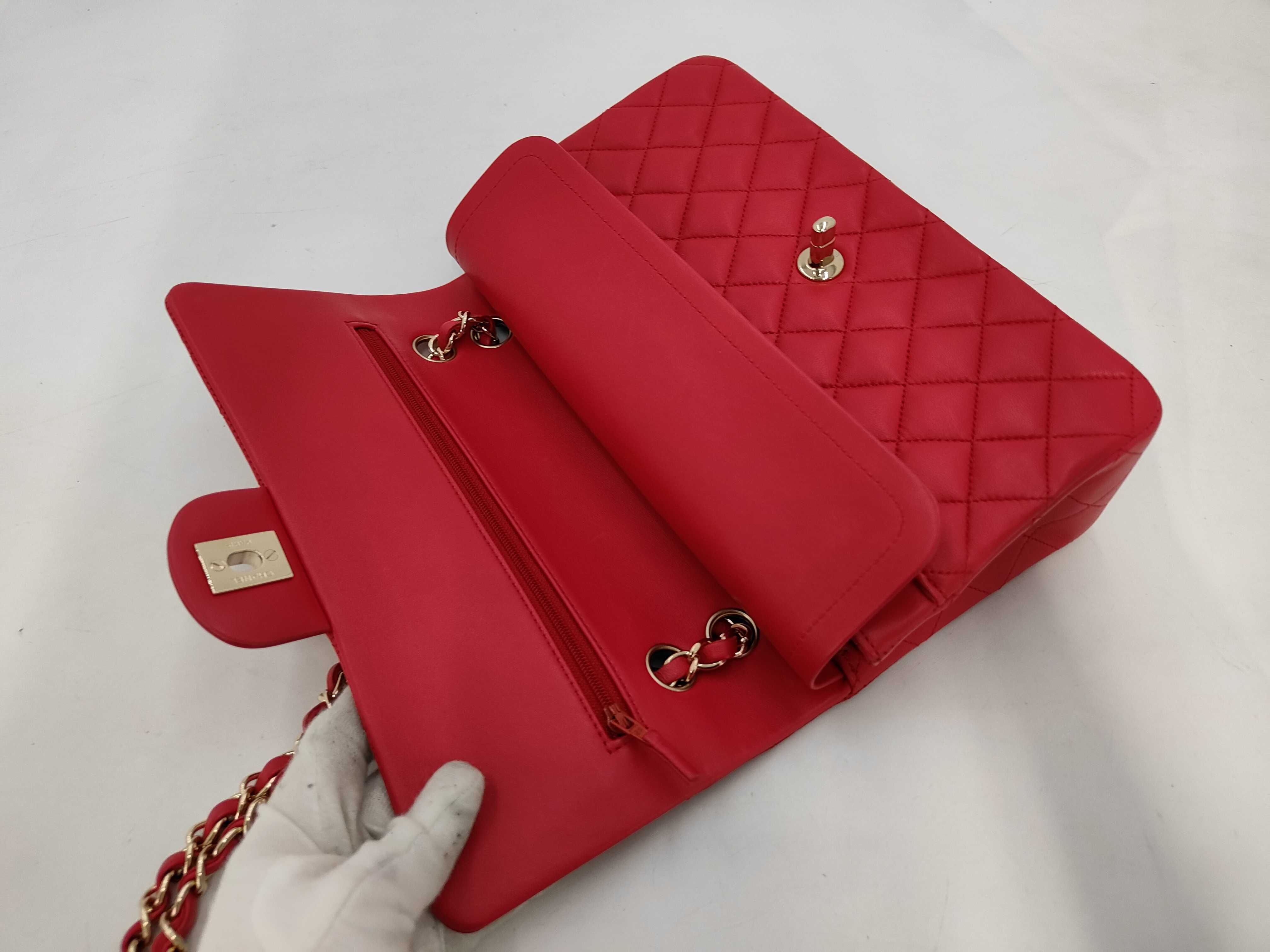 Double Flap 25 Chain Shoulder Bag, Matelassé Lambskin, Pink (PG) — view 8