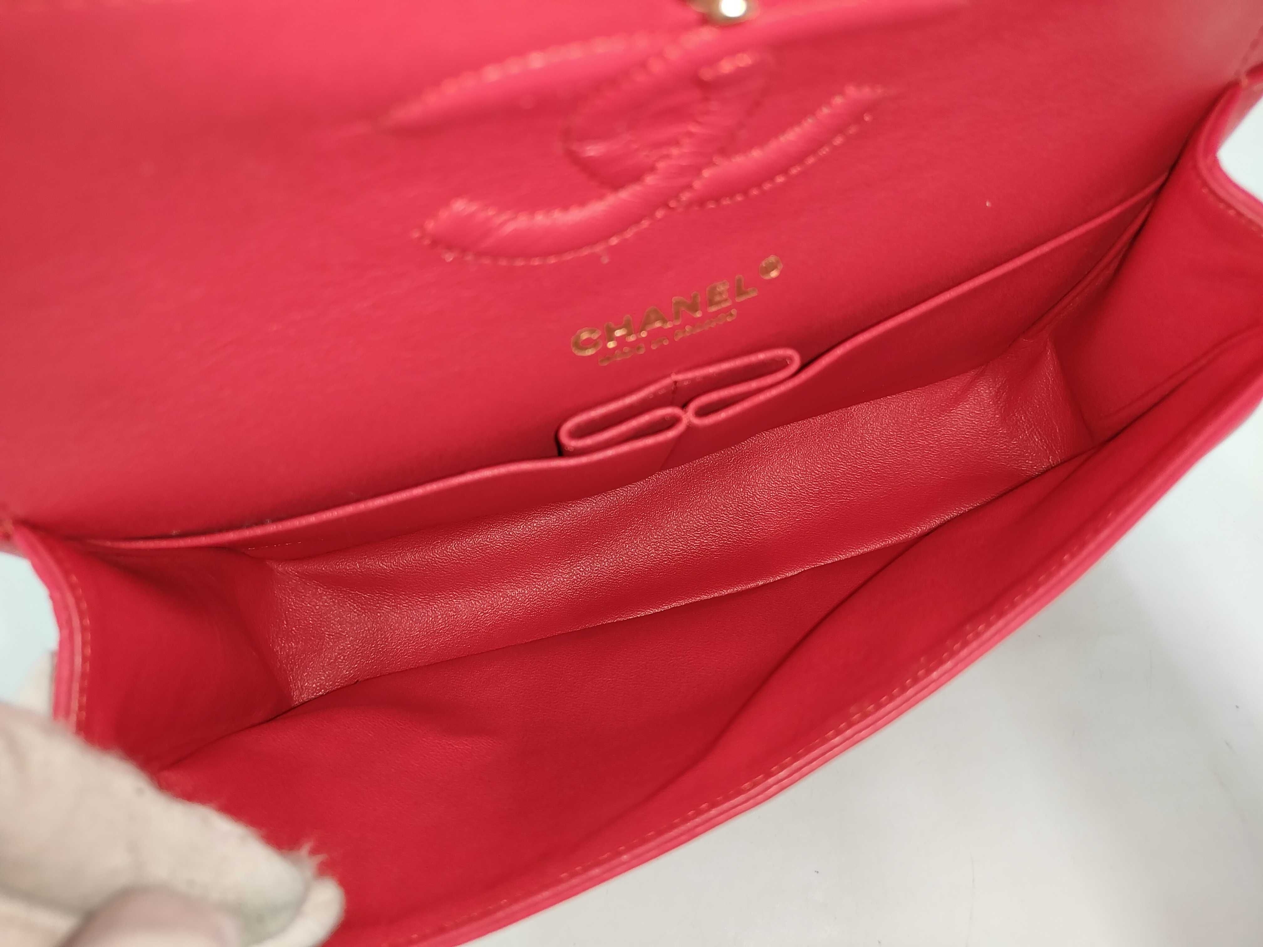 Double Flap 25 Chain Shoulder Bag, Matelassé Lambskin, Pink (PG) — view 10
