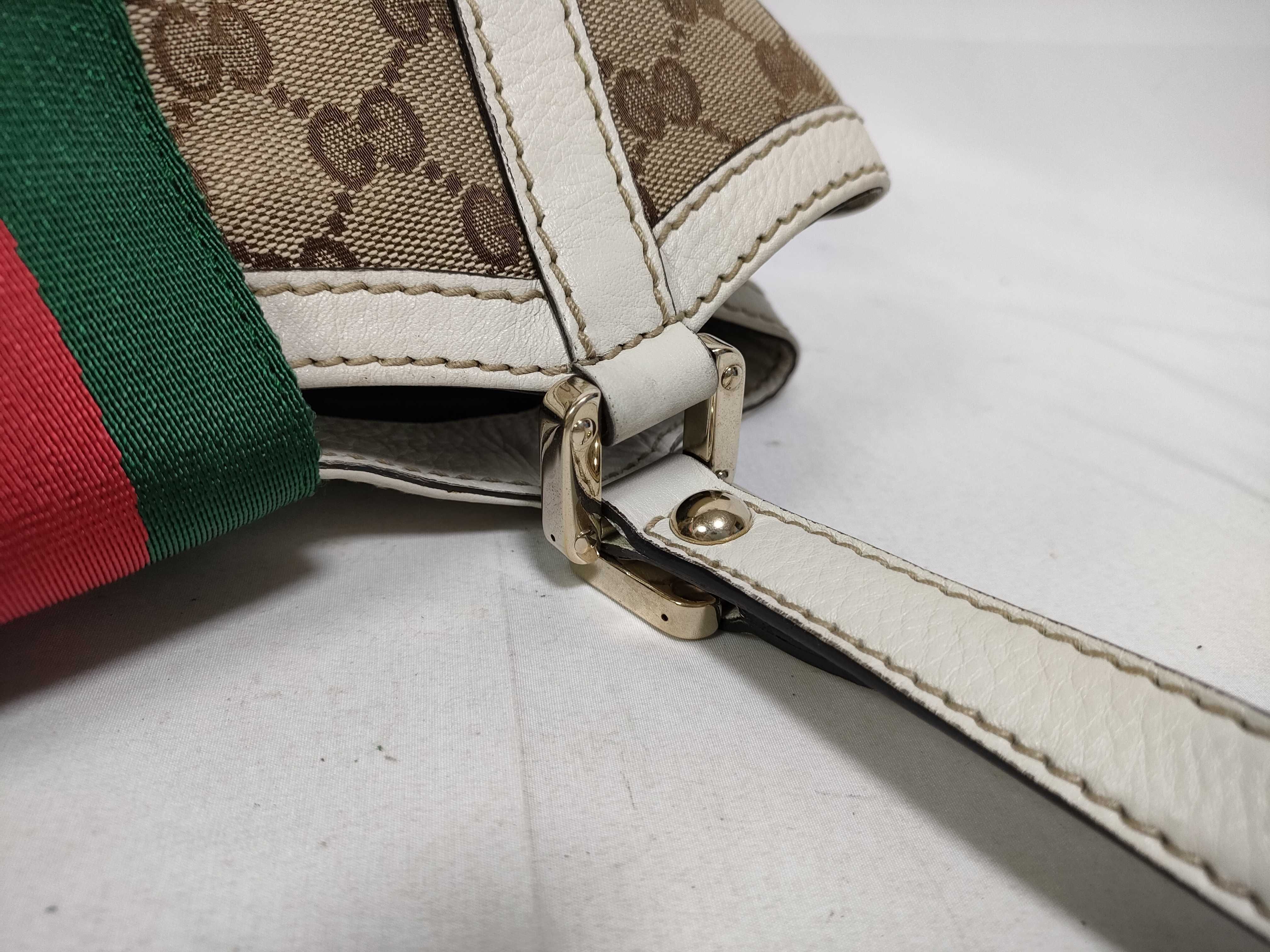 White Canvas Vintage Red-Green Web Stripe Buckle Pumpkin Shoulder Bag (Handbag) — view 10
