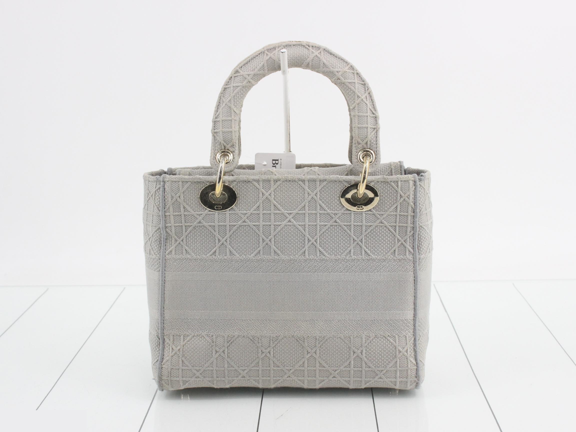 Lady D Light Gray Canvas — view 2
