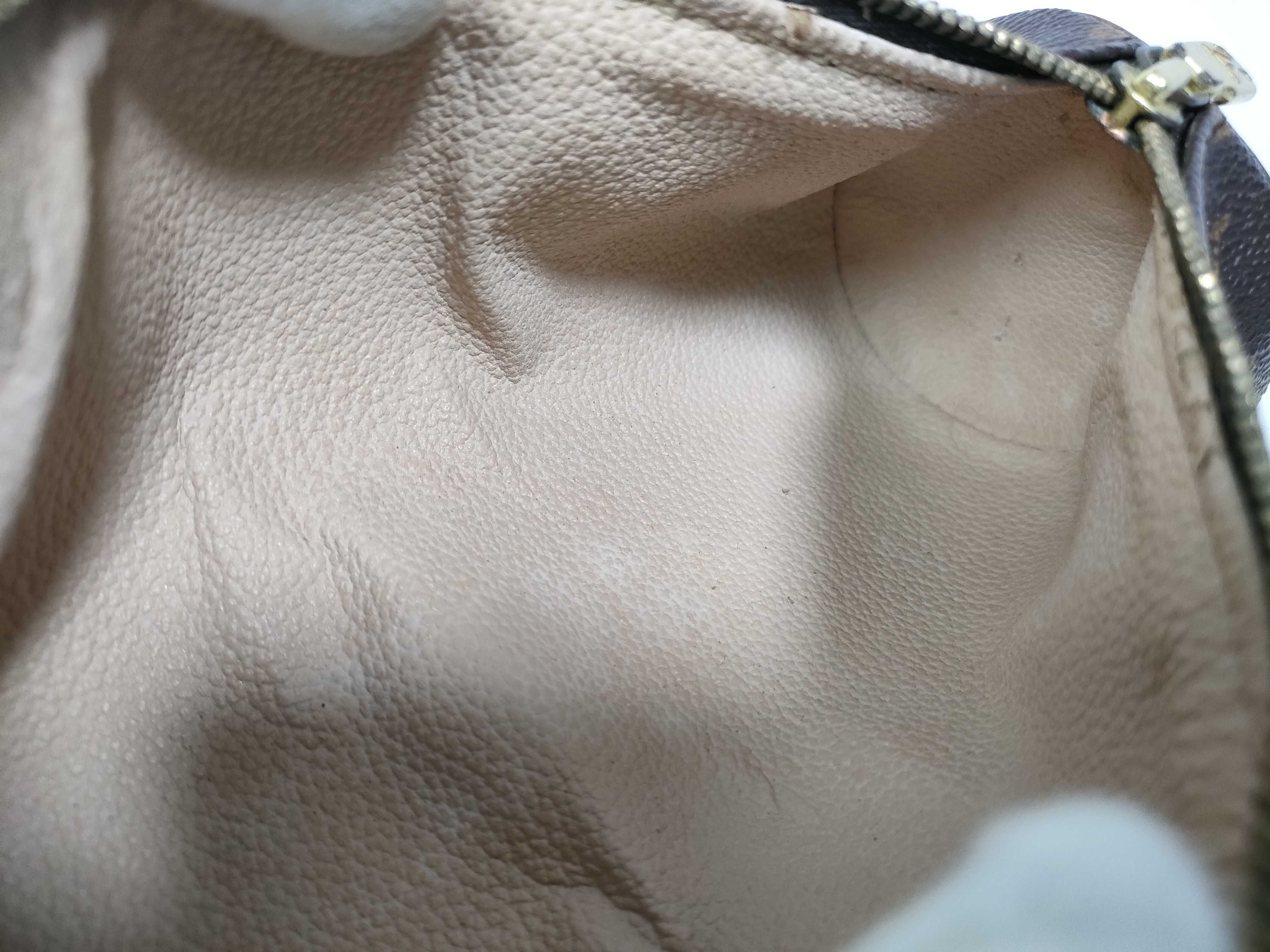 Monogram Louis Vuitton Pouch — view 11
