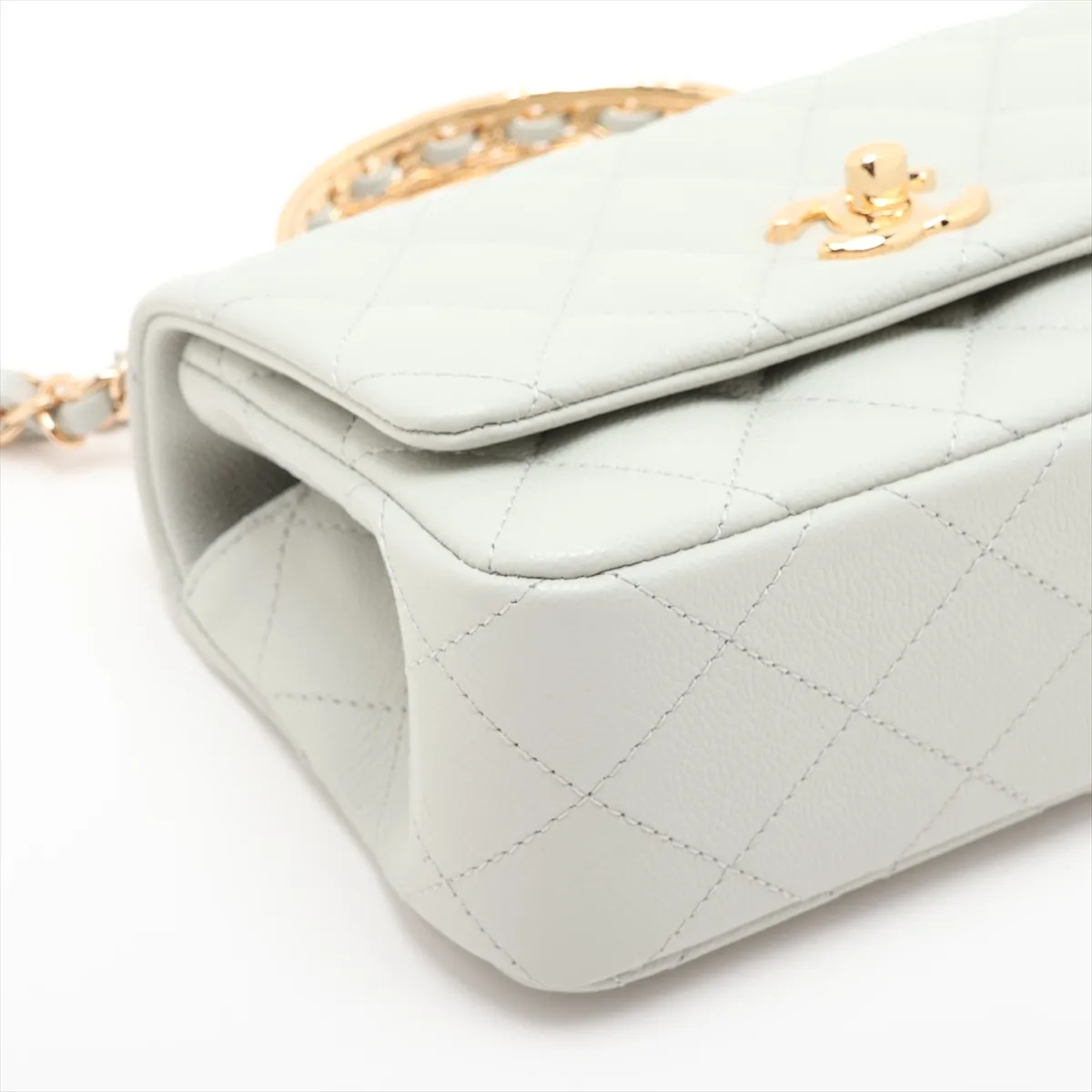 [Individually packaged] Chanel Matelassé Caviar Skin 2-Way Handbag, Top Handle, Green, Gold Hardware, JP6CU1CK, Random Plate — view 4