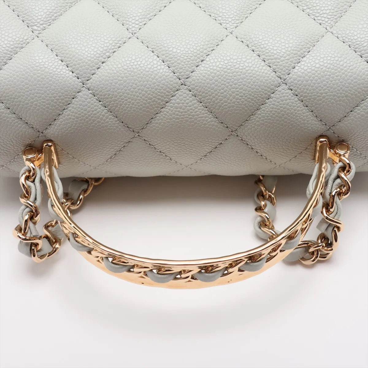 [Individually packaged] Chanel Matelassé Caviar Skin 2-Way Handbag, Top Handle, Green, Gold Hardware, JP6CU1CK, Random Plate — view 5