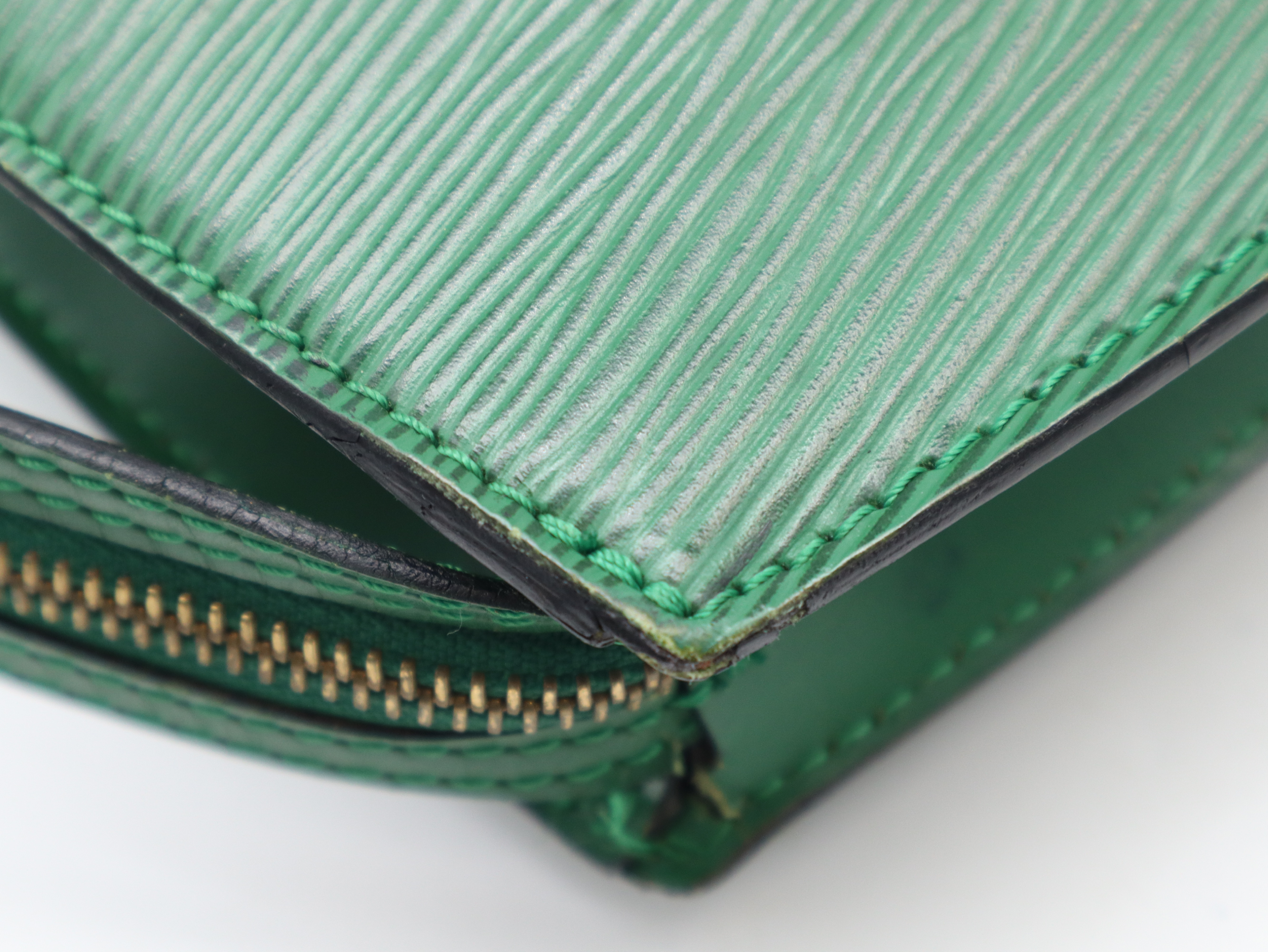 M52264 Epi Saint Jacques Shopping Borneo Green Tote Bag — view 7