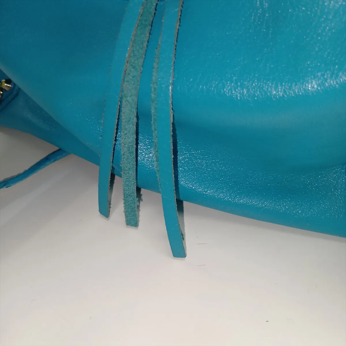 370926 Leather 2-Way Handbag, Blue, Mirror Strap Broken, with Mirror — view 14