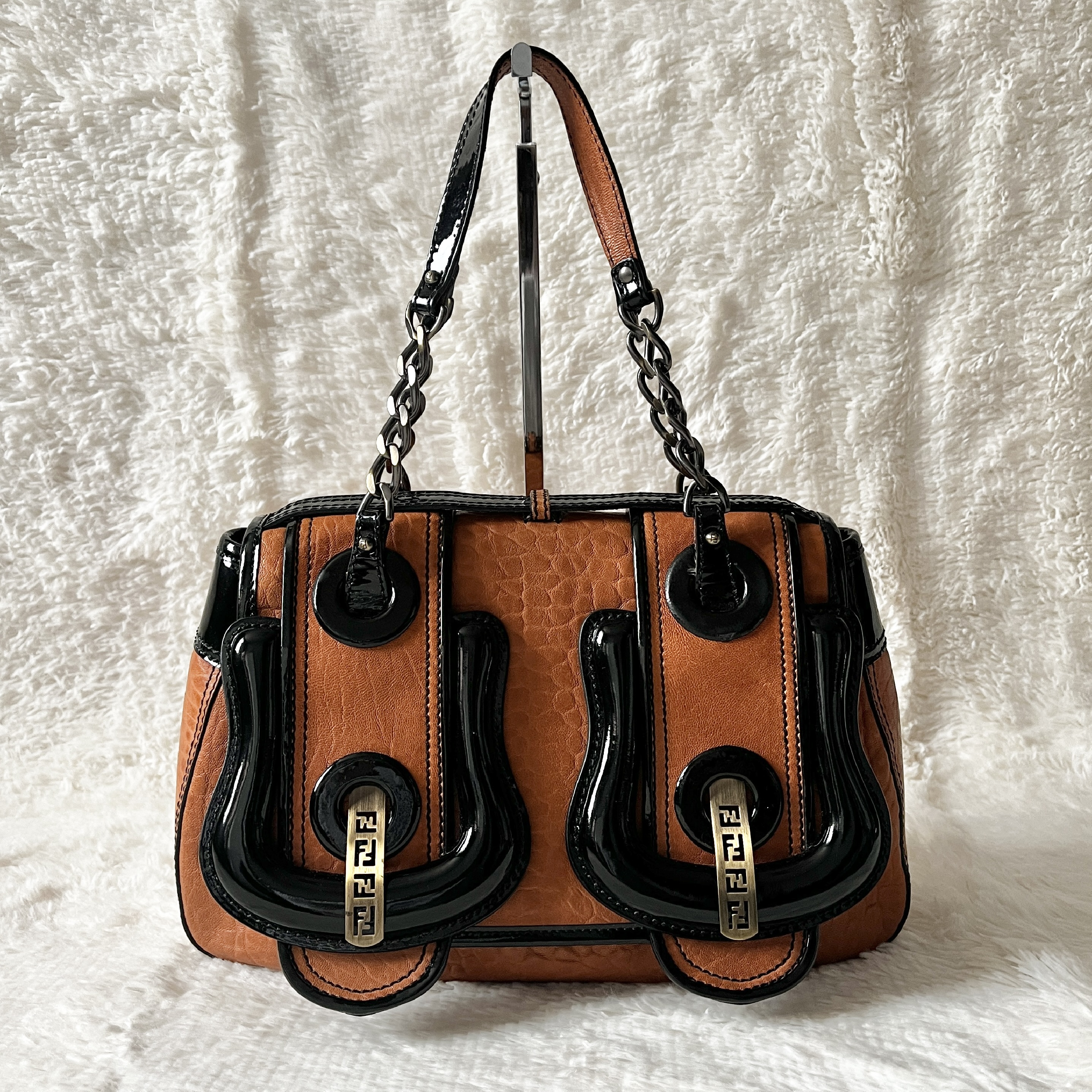leather handbag — view 2