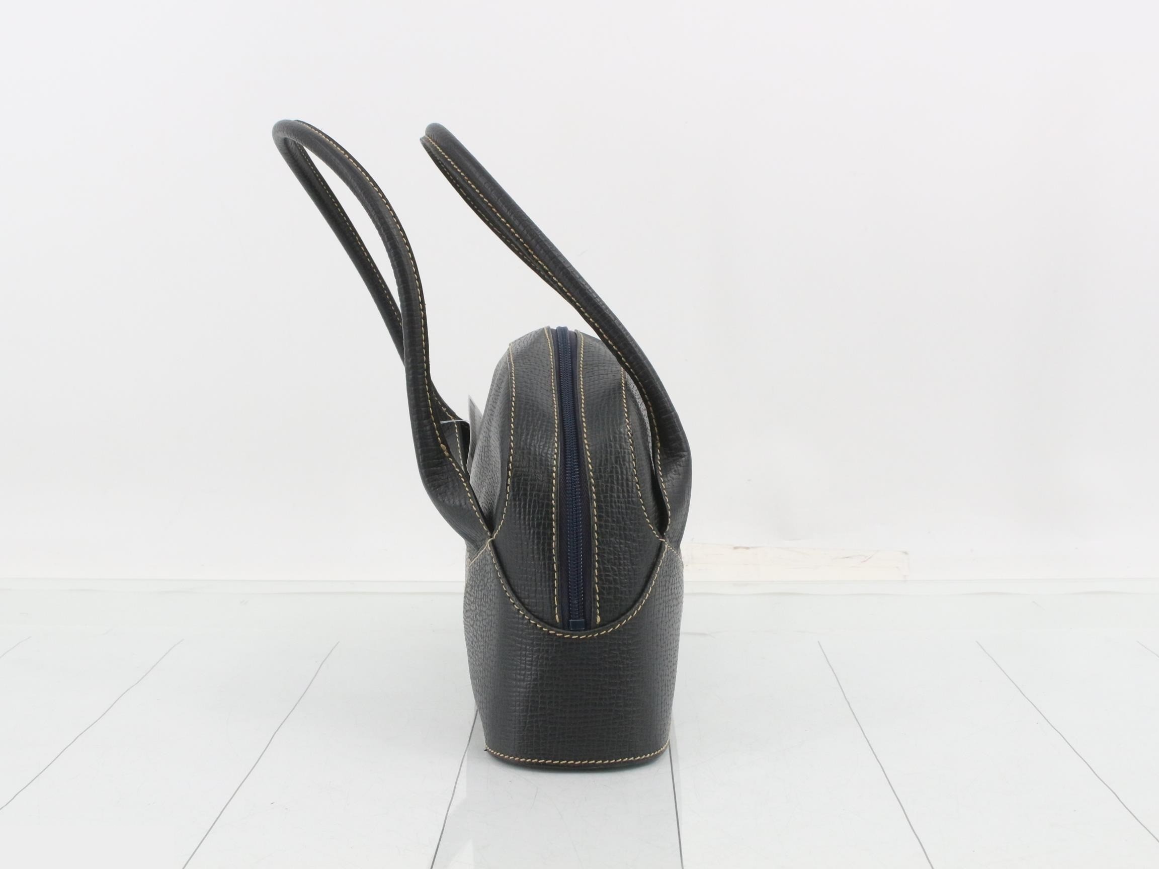 handbag — view 3
