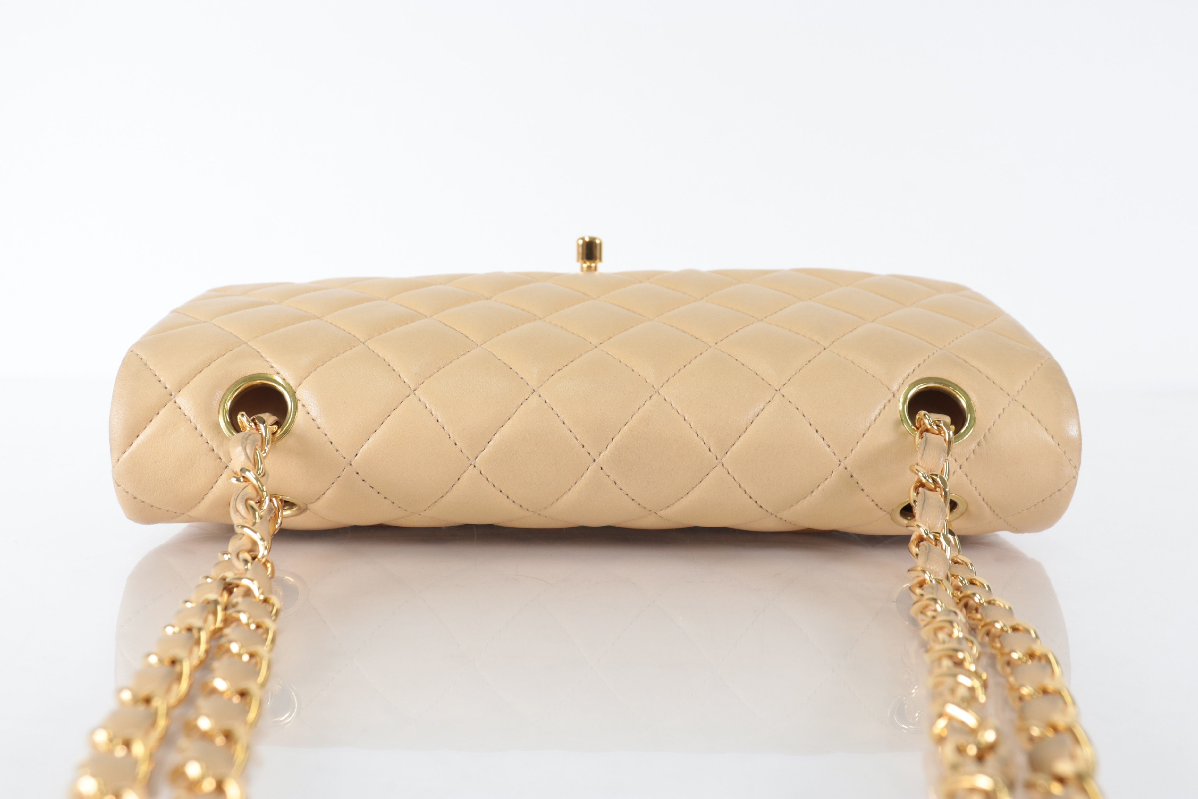 W-Flap 25 Lambskin Beige Shoulder Bag (Serial No. 5) — view 6
