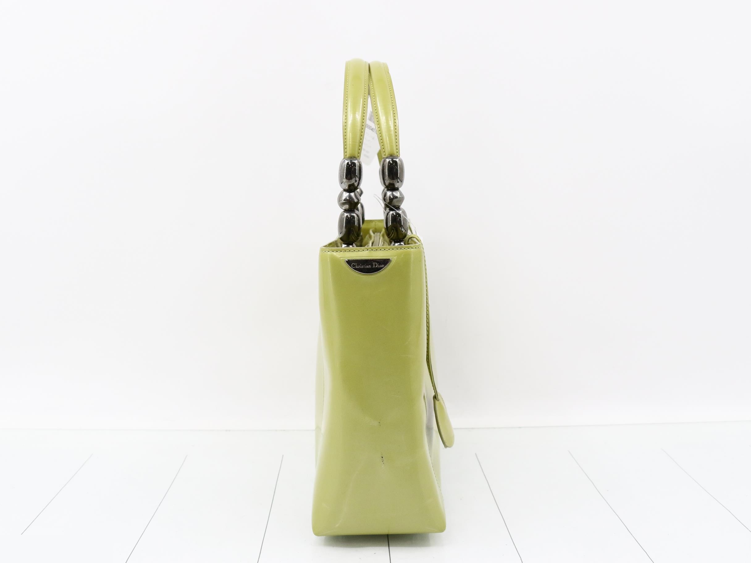 handbag — view 4
