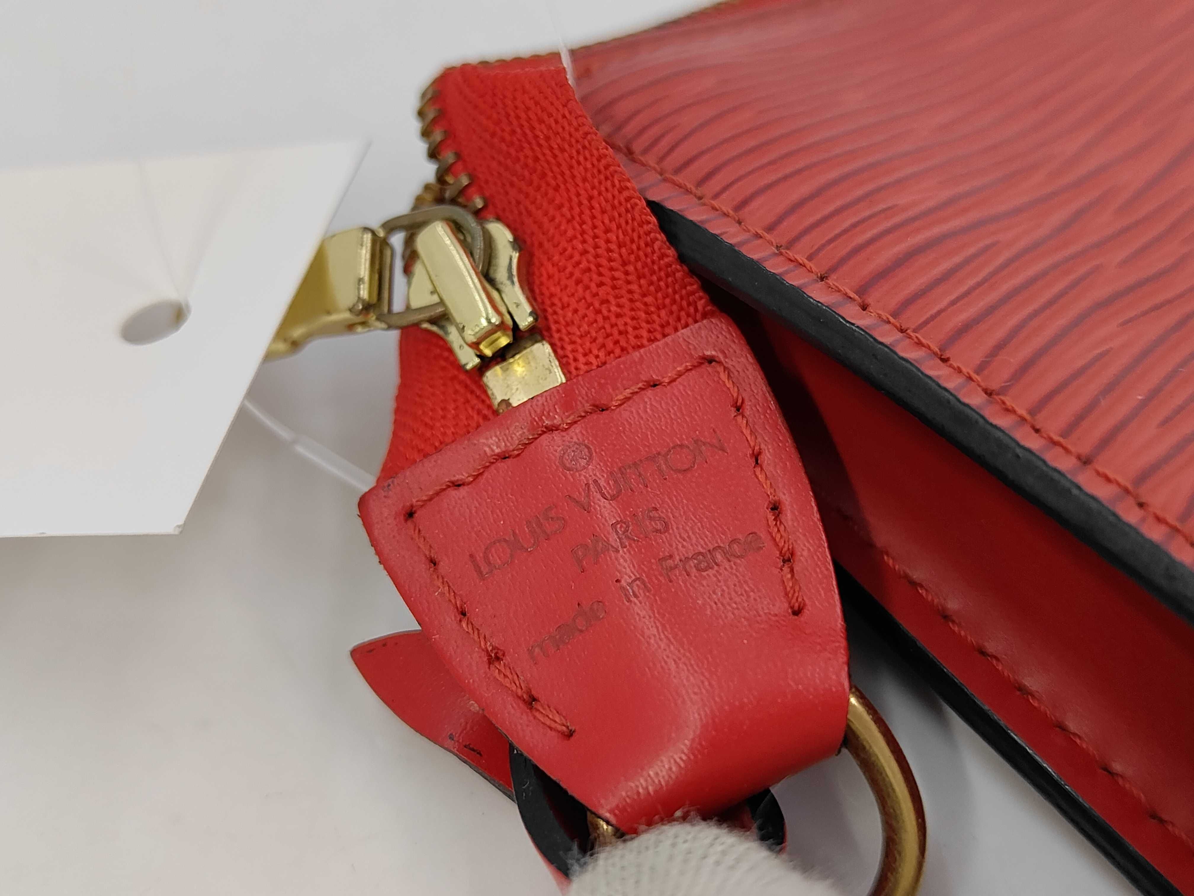 Epi M52947 Pochette Accessoires Castilian Red Handbag — view 5