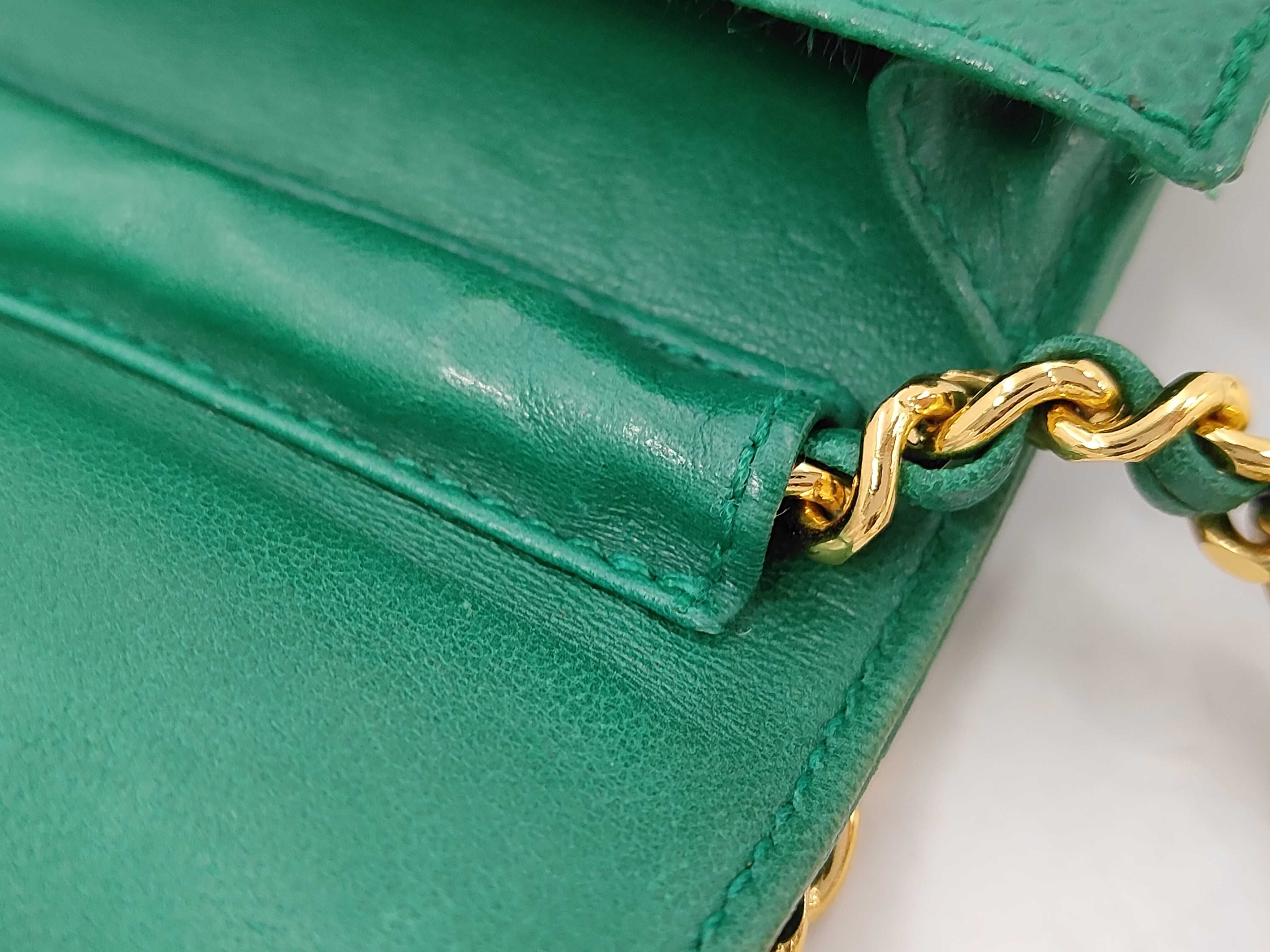 Caviar Phone Case Chain Shoulder Bag (Series 4) — view 7