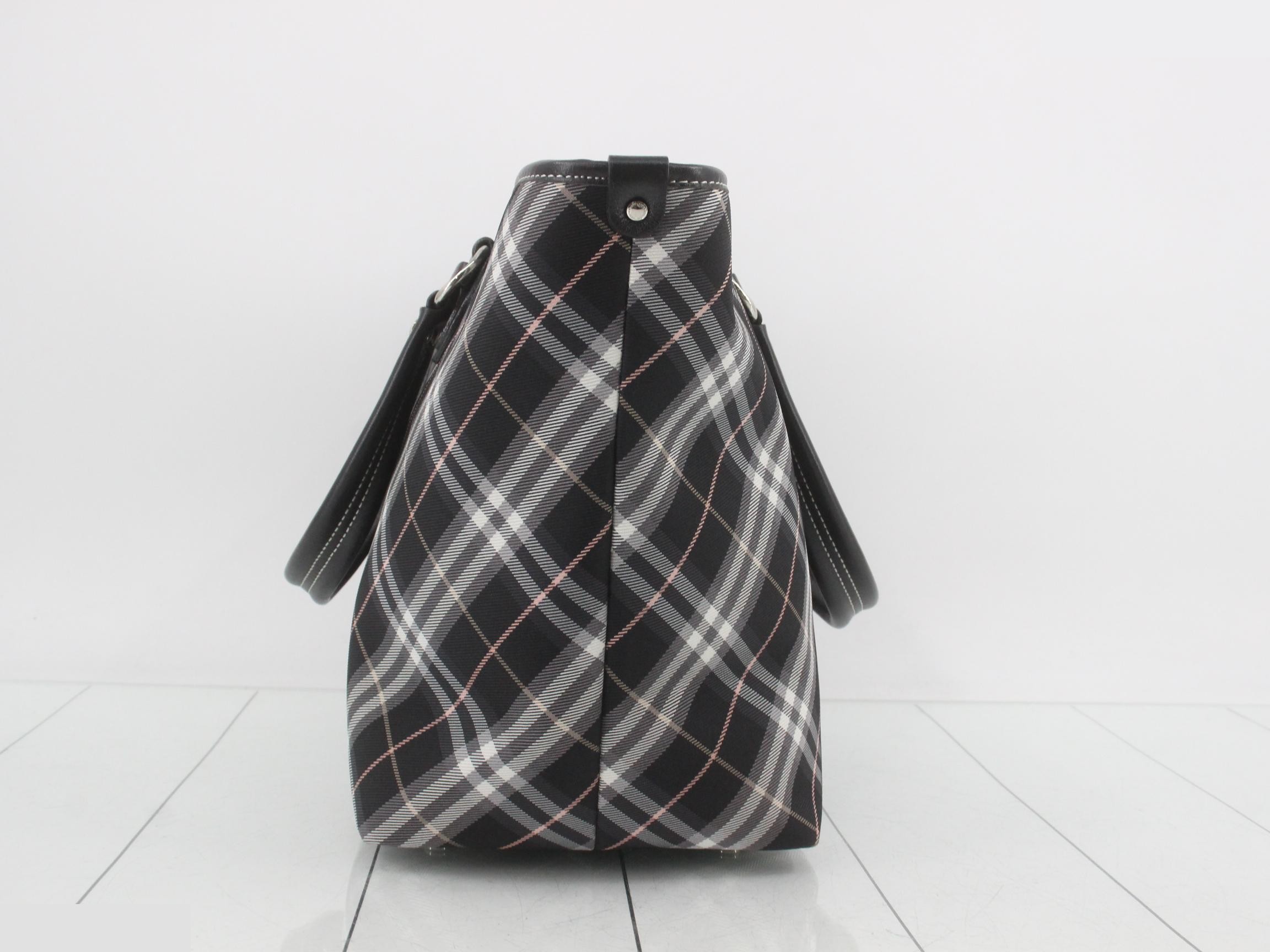 Nova Check Black W43 H29 D18 — view 3