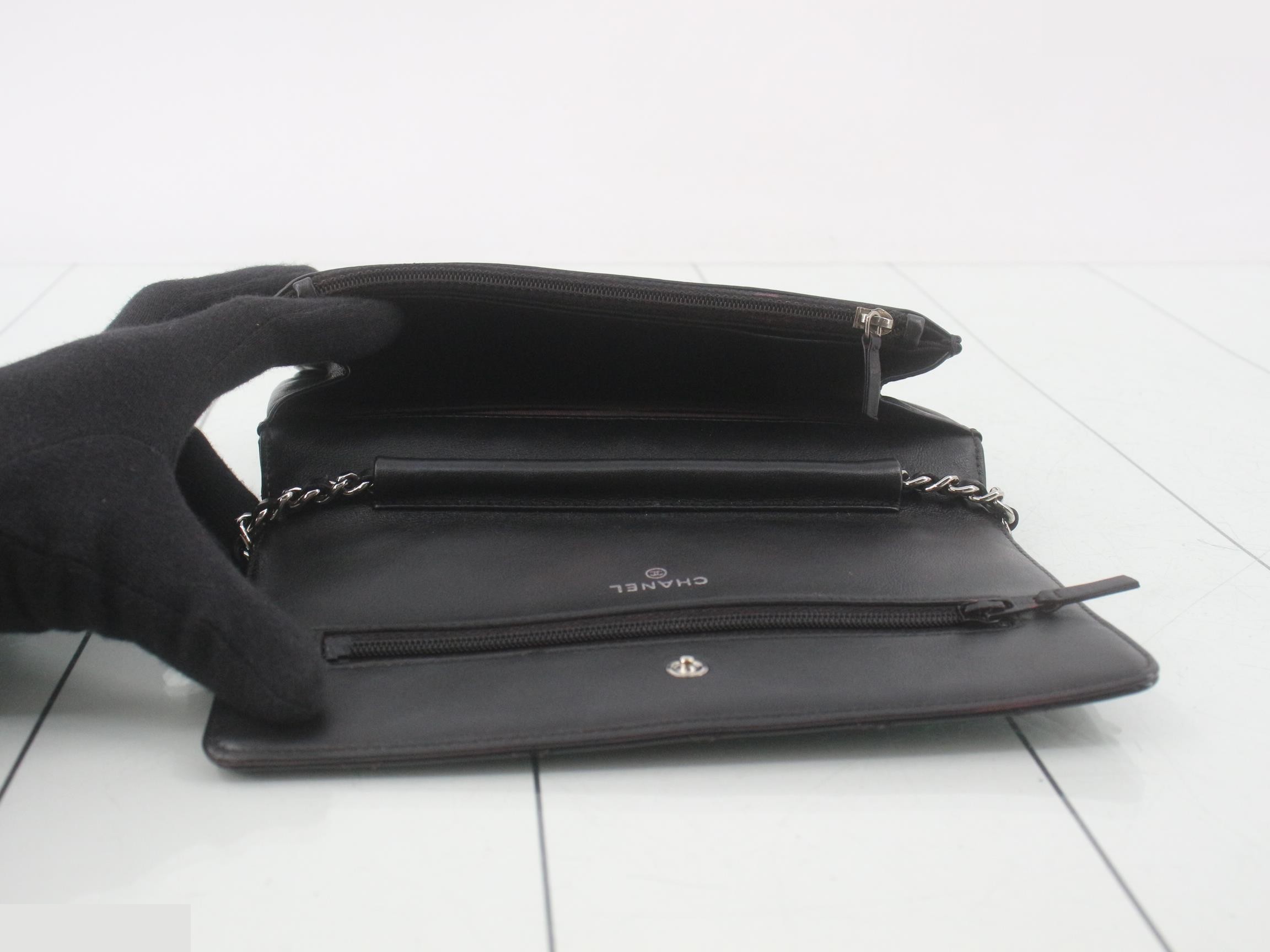 Shoulder bag — view 4