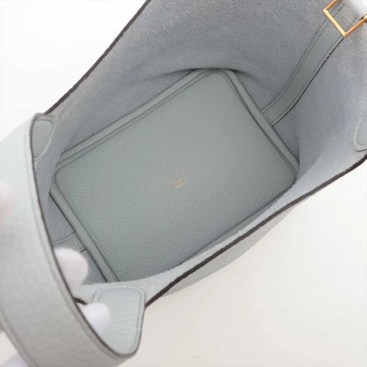 Picotin Lock 18 PM, Taurillon Clemence leather, Pale Blue, Gold hardware, Z: 2021 — view 7