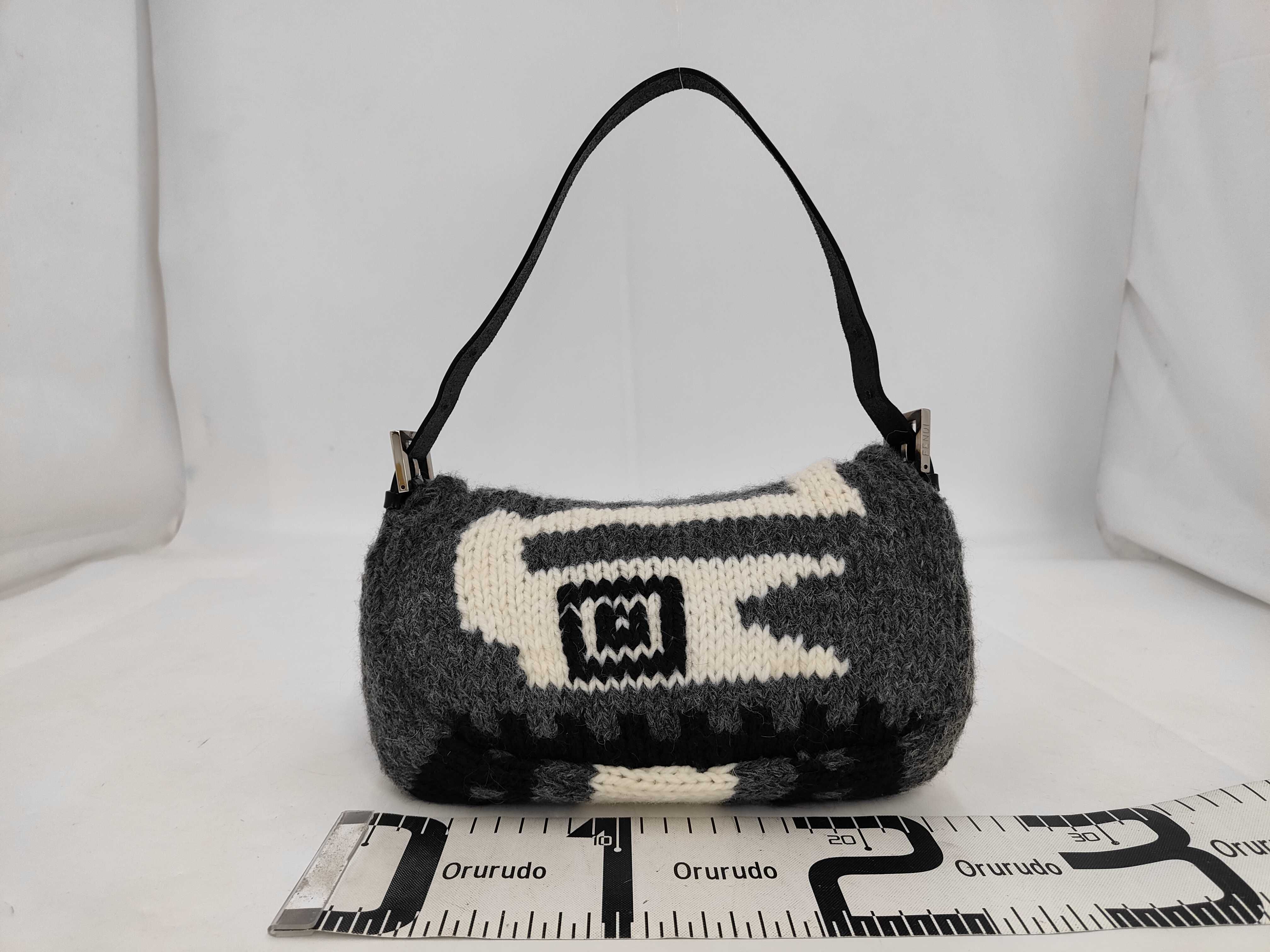 Mamma Bucket Knit Leather One-Shoulder Bag (Shoulder Bag/Handbag) — view 2