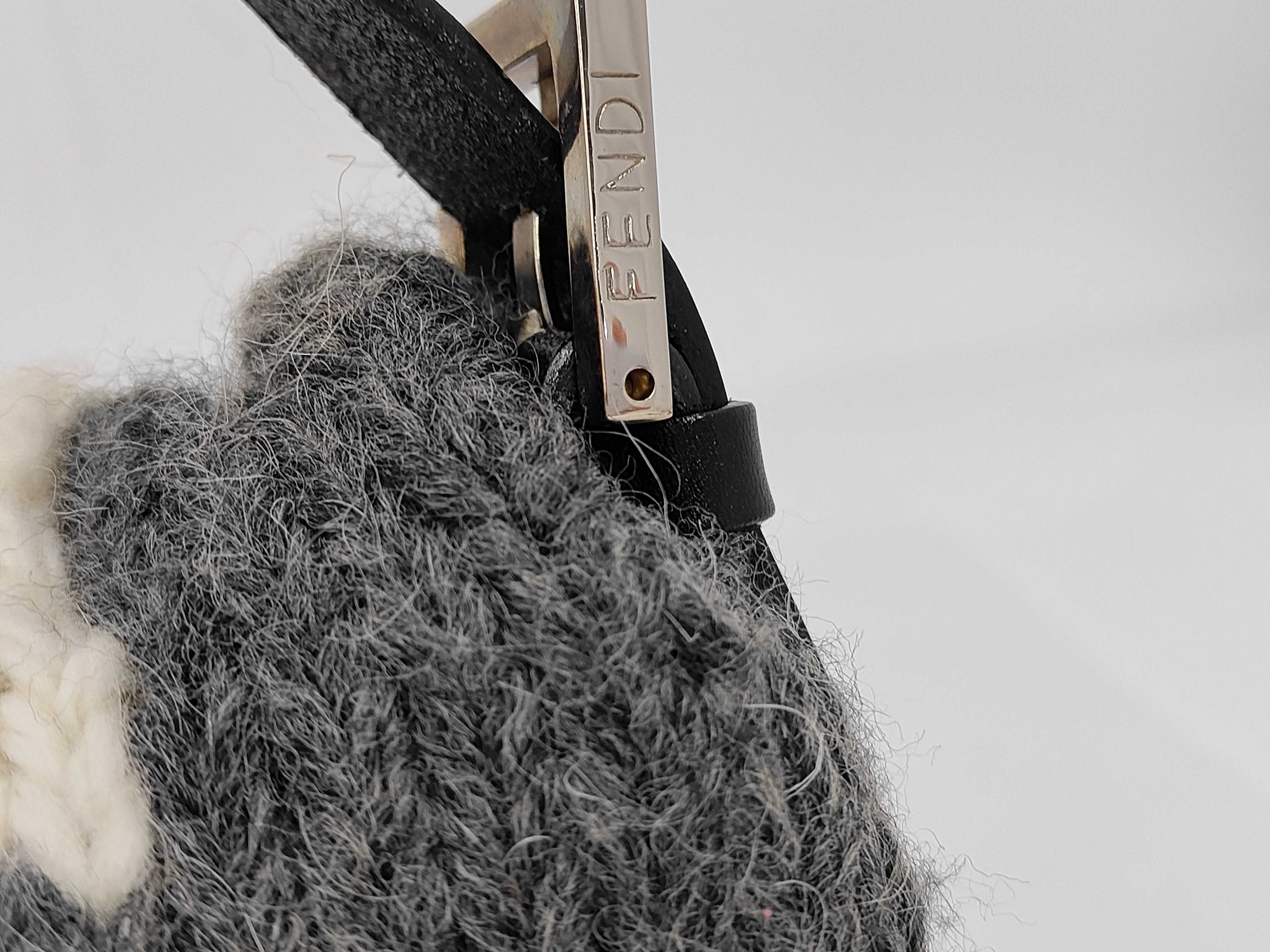 Mamma Bucket Knit Leather One-Shoulder Bag (Shoulder Bag/Handbag) — view 3