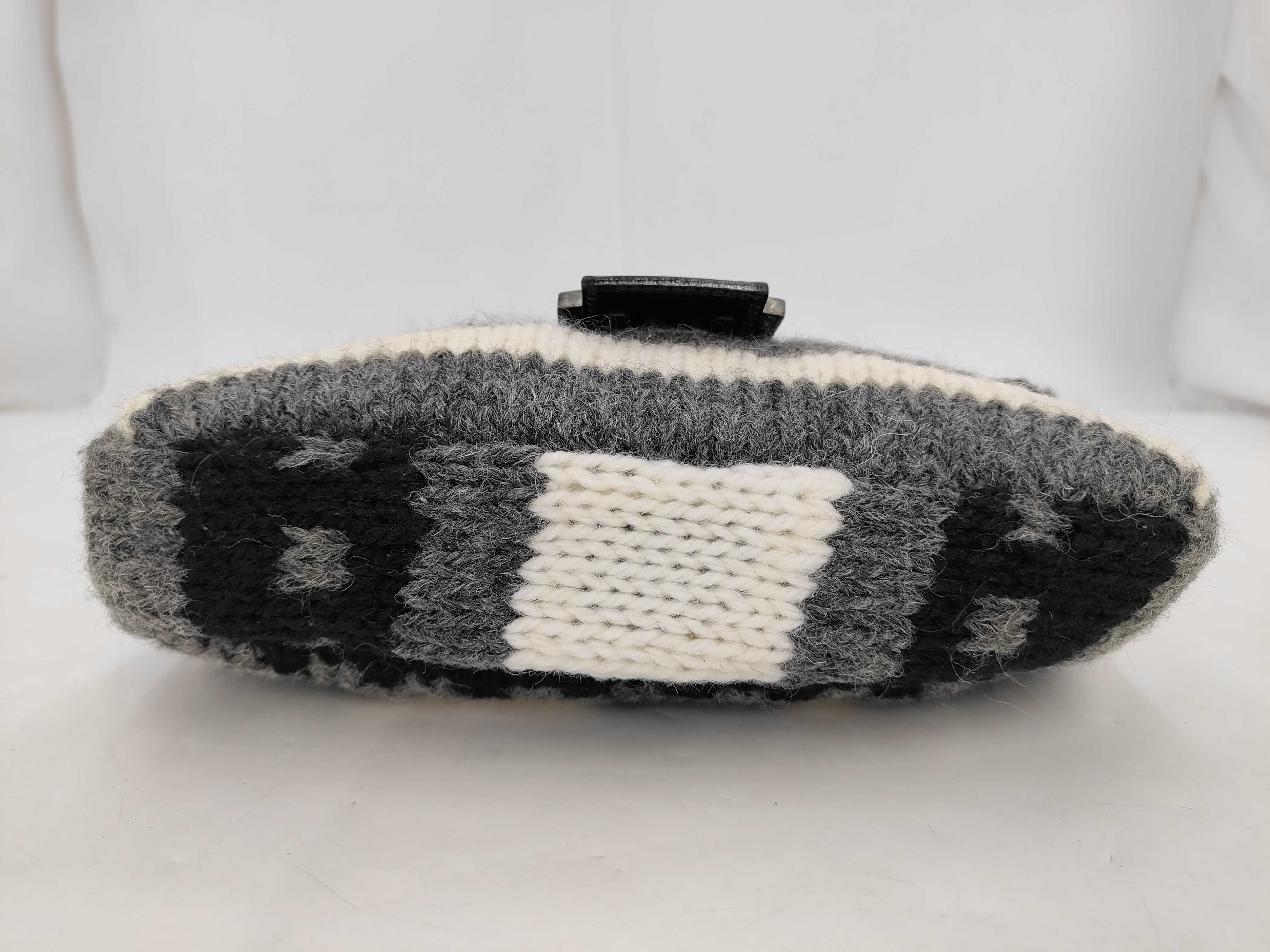 Mamma Bucket Knit Leather One-Shoulder Bag (Shoulder Bag/Handbag) — view 8