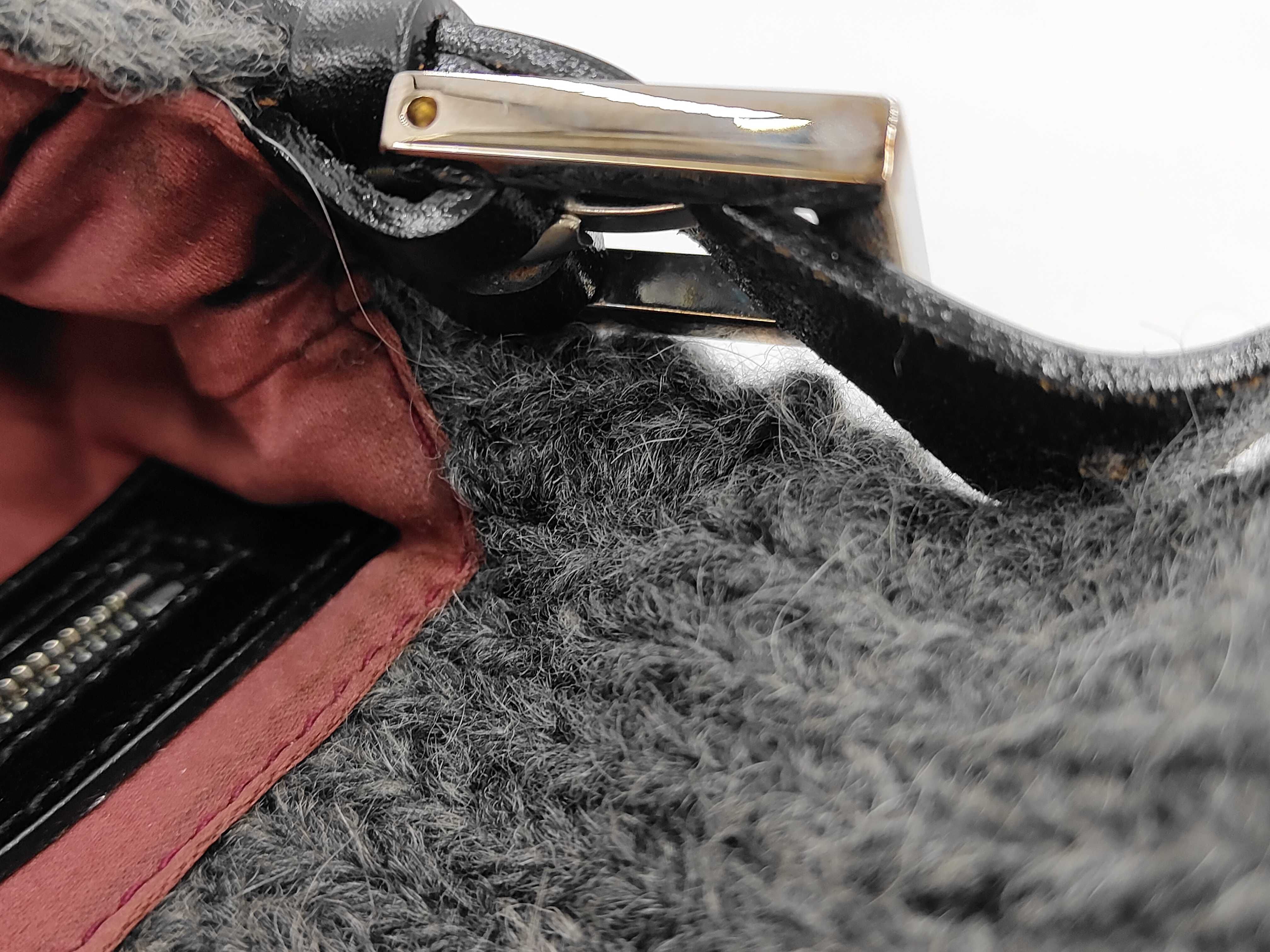 Mamma Bucket Knit Leather One-Shoulder Bag (Shoulder Bag/Handbag) — view 10