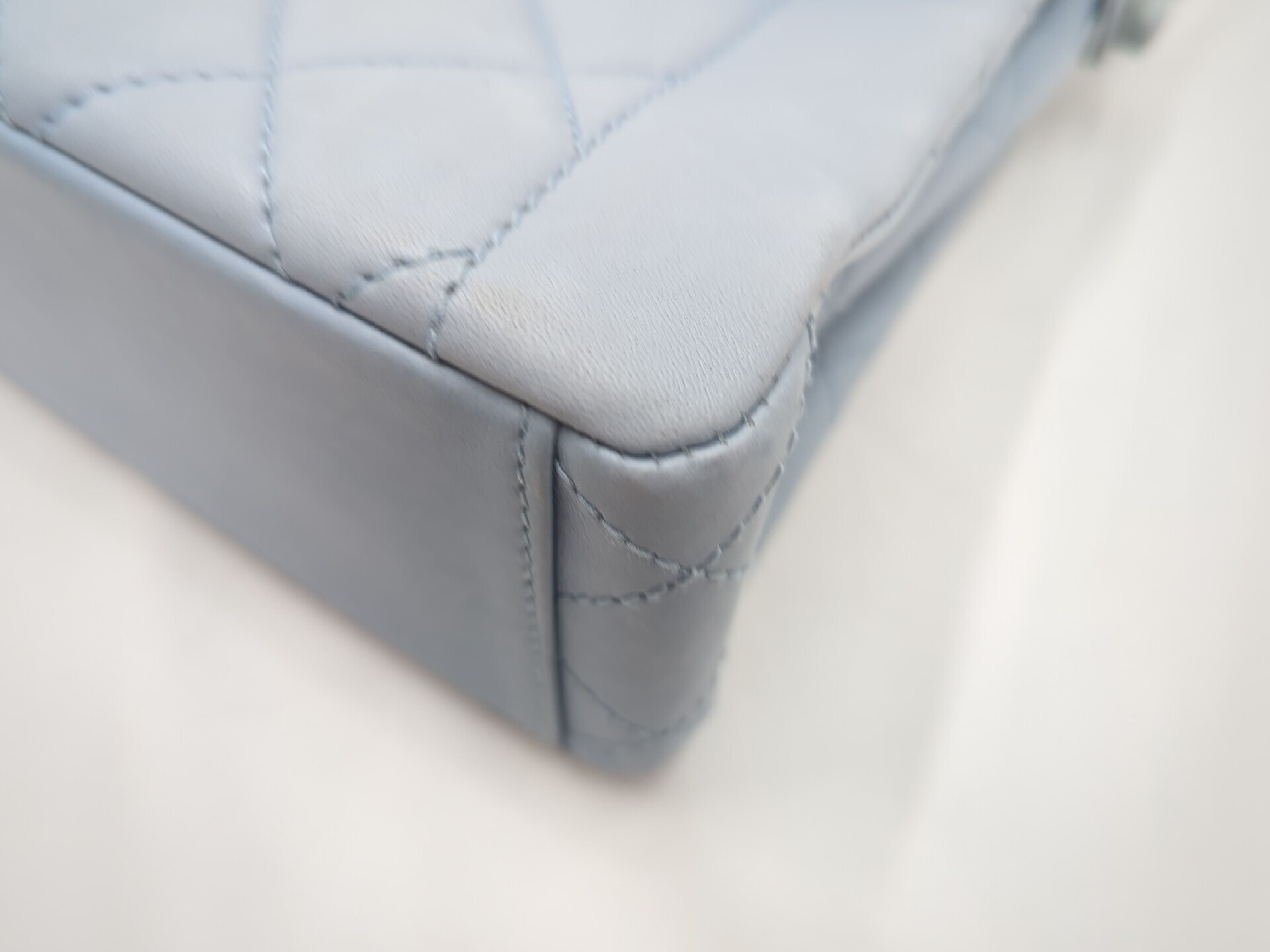 Lambskin Matelassé Turnlock Blue Shoulder Bag — view 3