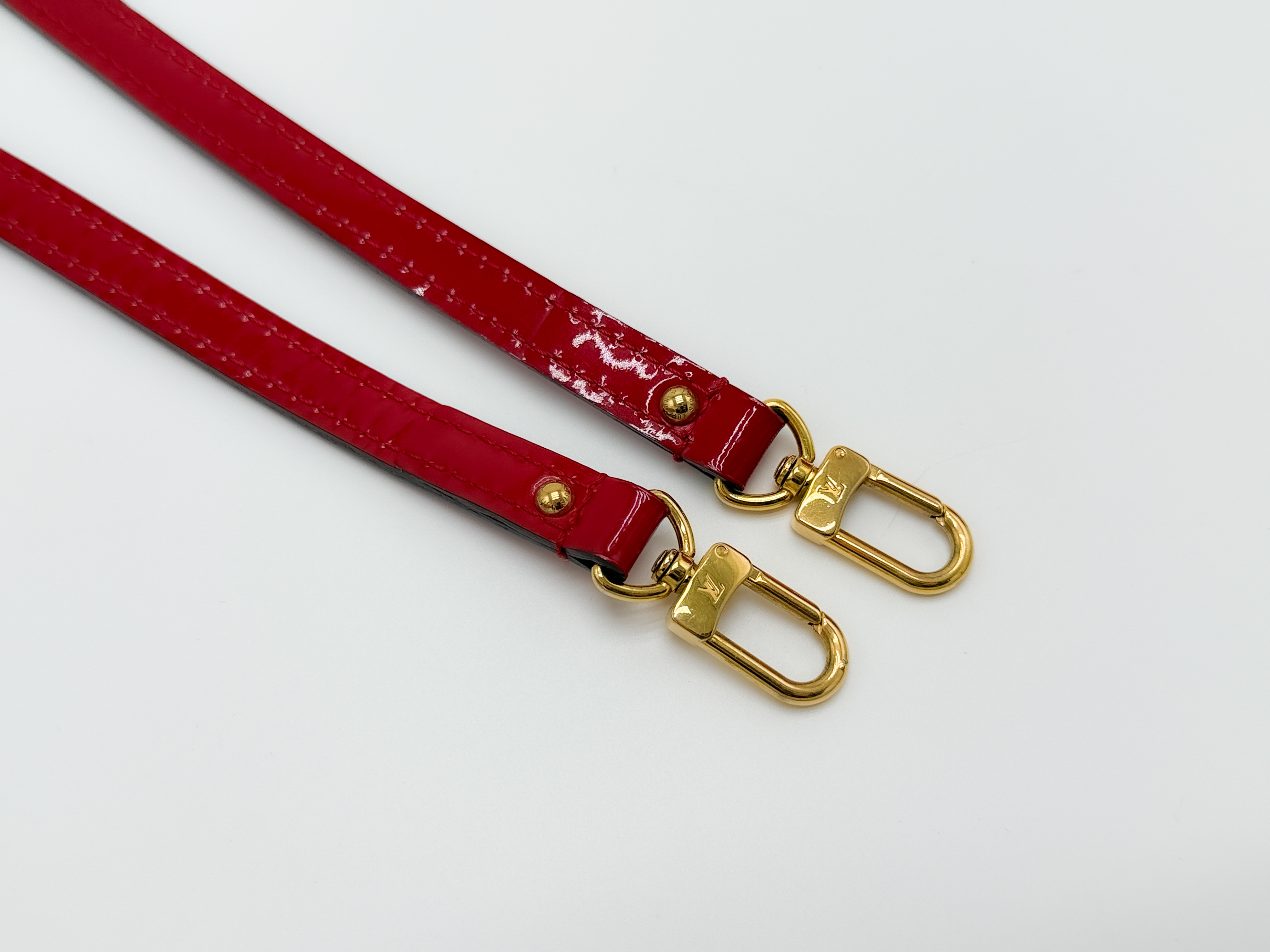 Vernis M91606 Alma BB ST Padlock Clochette Pomme d'Amour SD0166 2-Way Handbag — view 3
