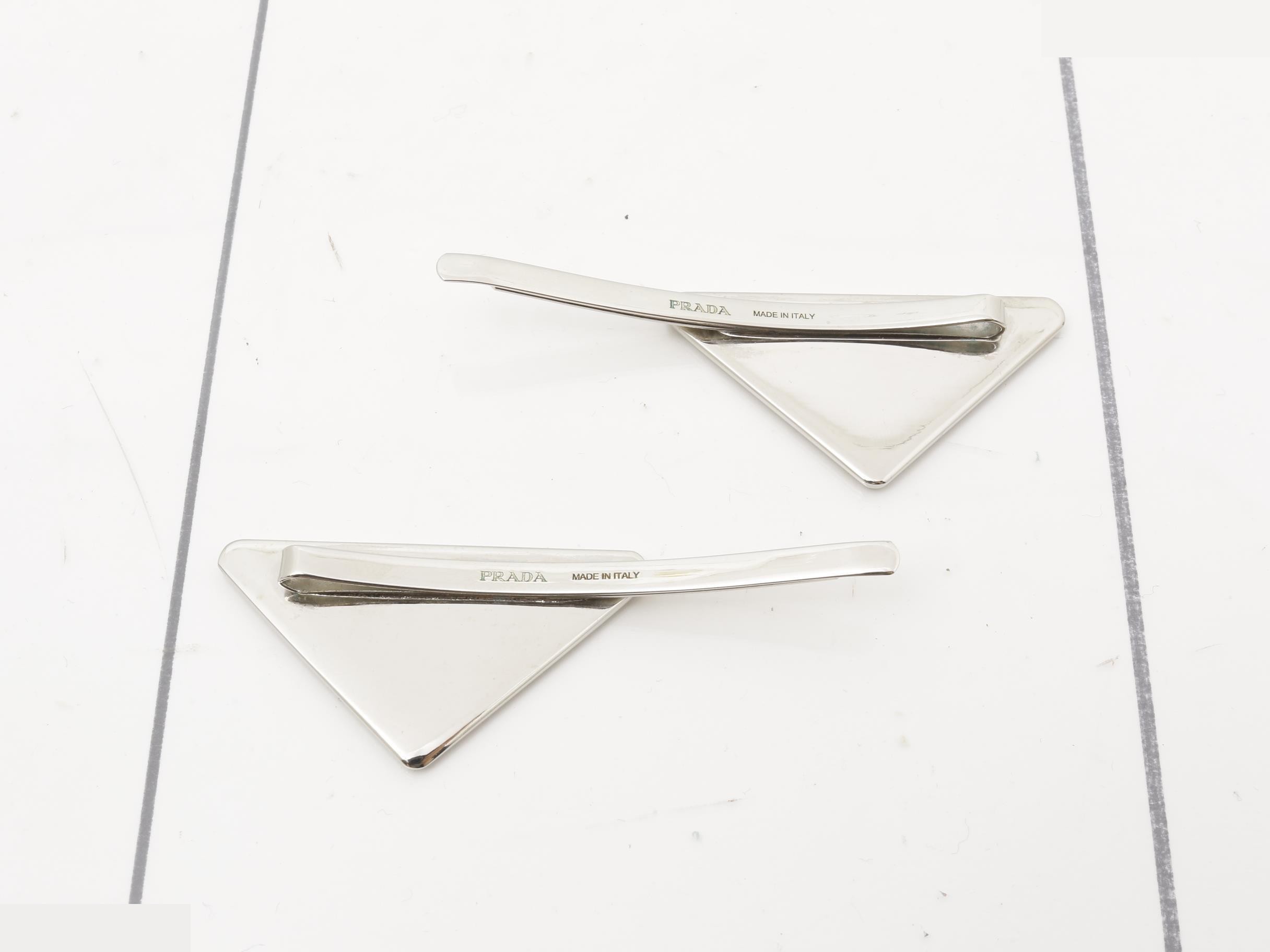 Metal hairpin, white — view 2
