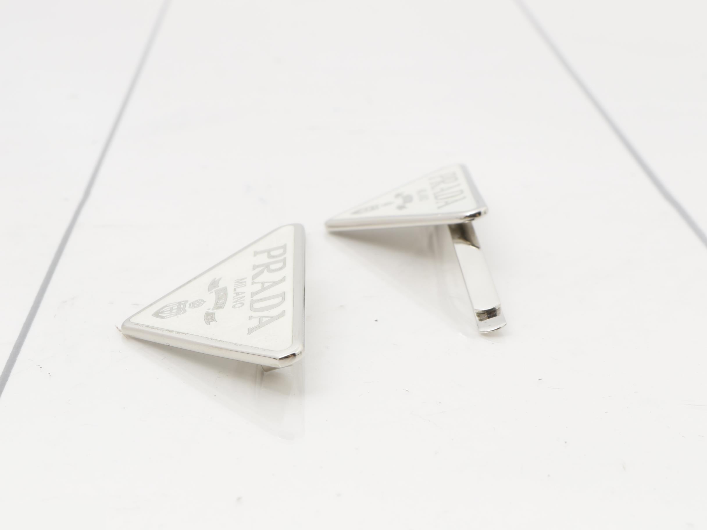 Metal hairpin, white — view 4