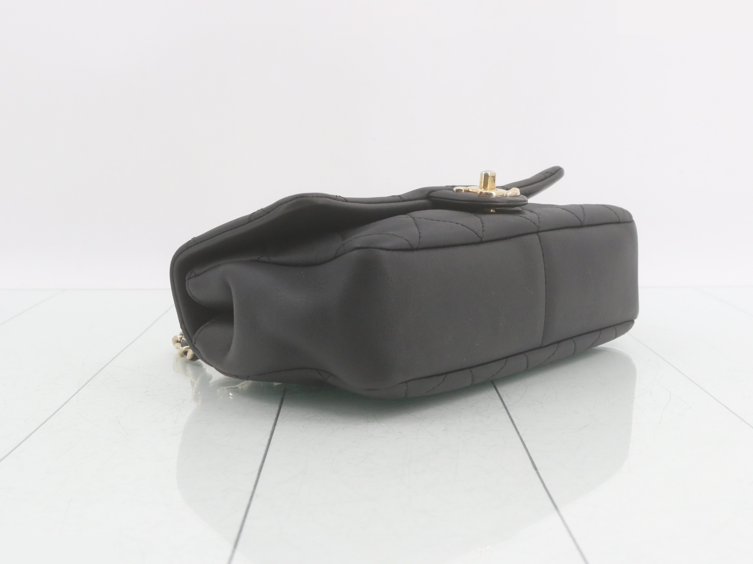 Matelassé (bag) - handbag — view 5