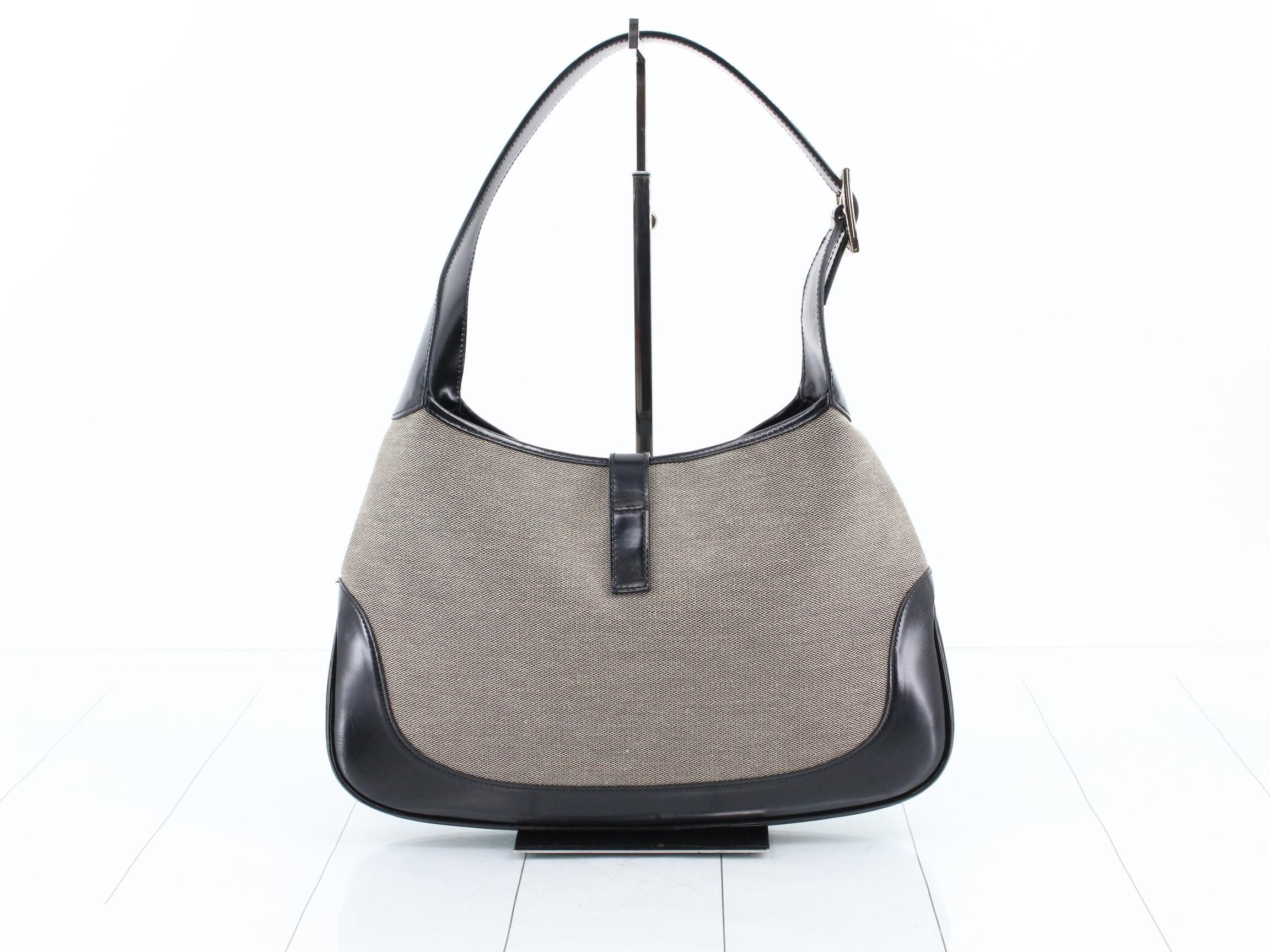 One-shoulder — view 2